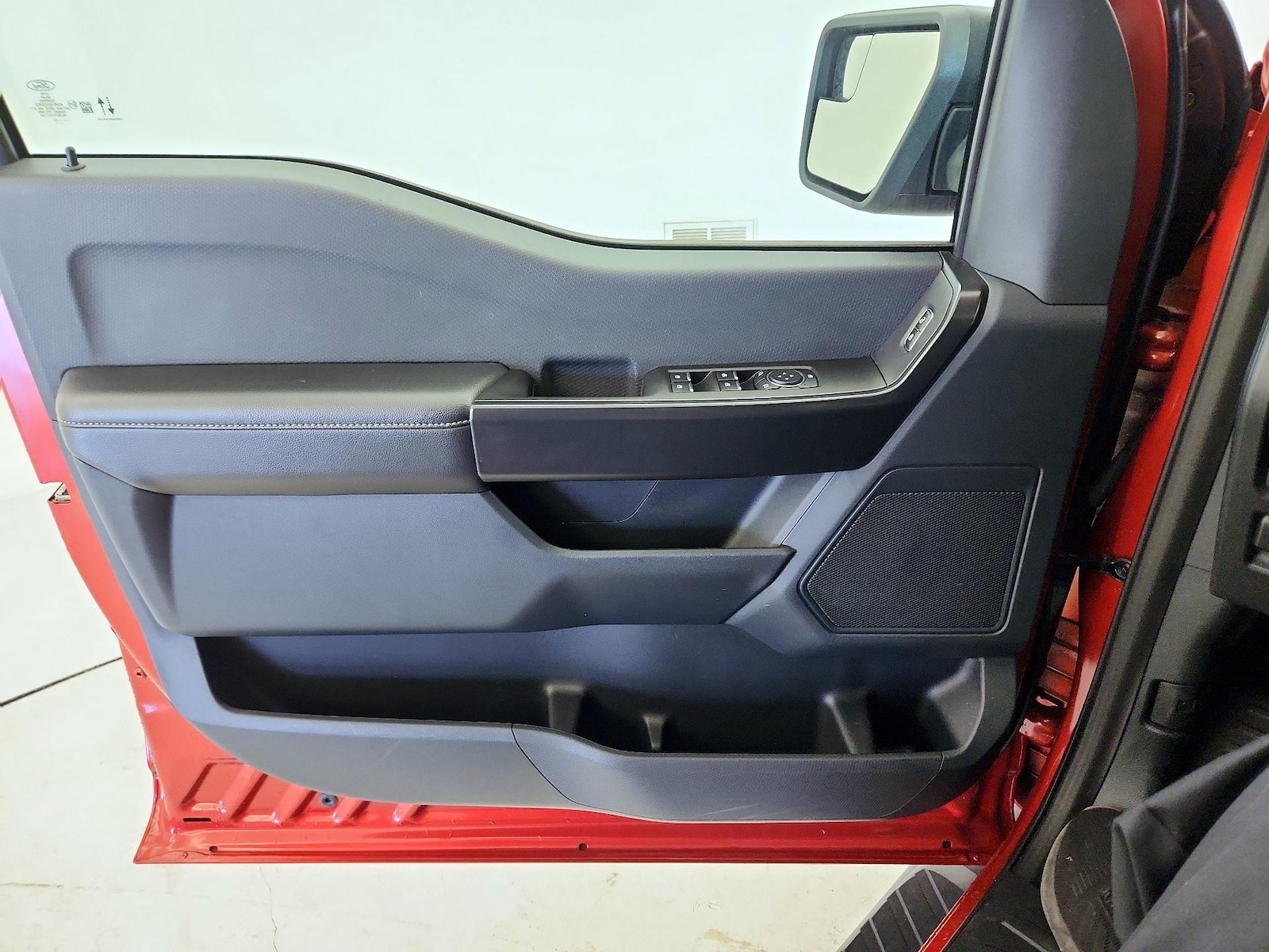 2023 Ford F-150 XL - Photo 13