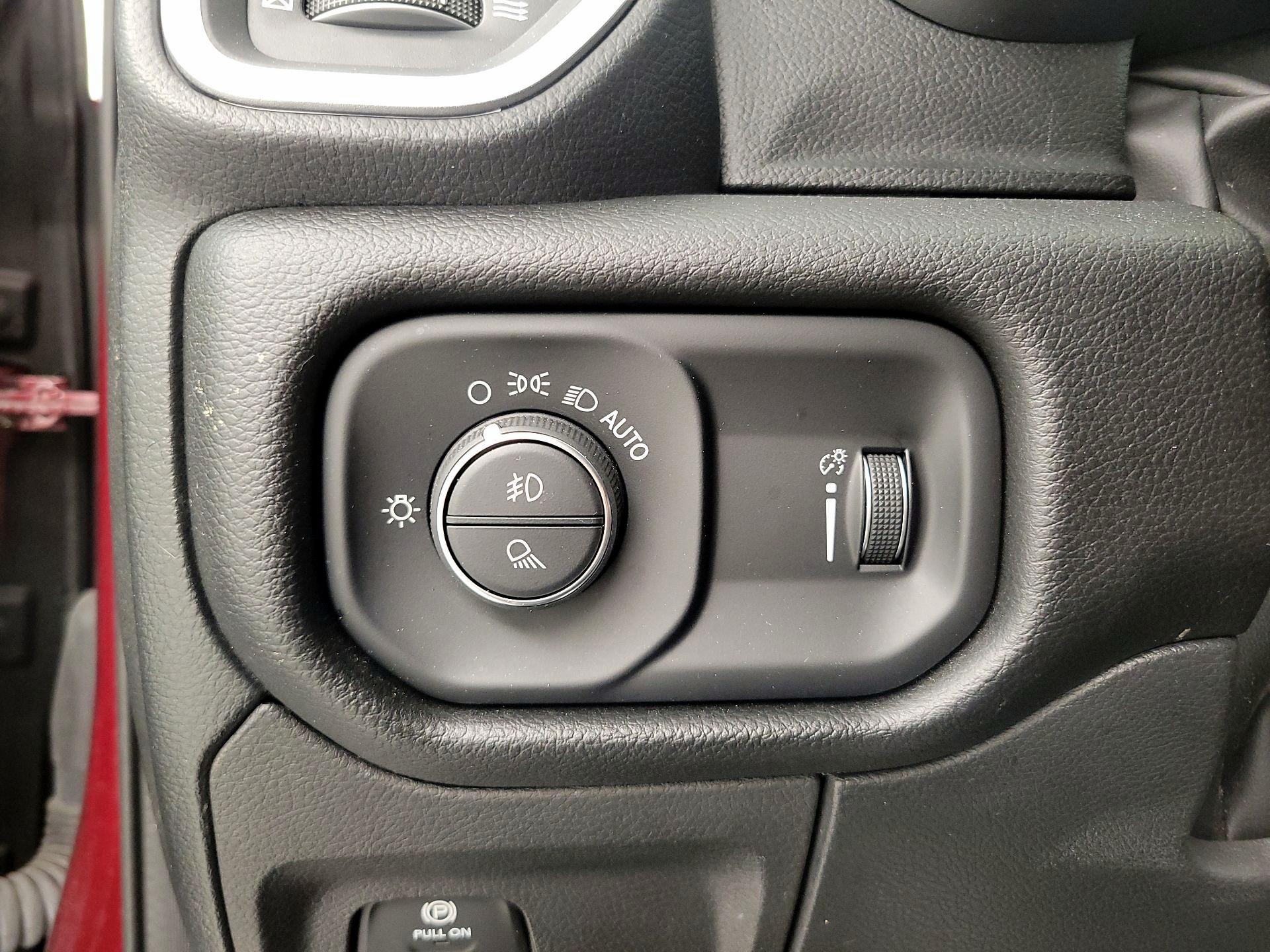 Thumbnail: 2023 RAM 1500 - 13