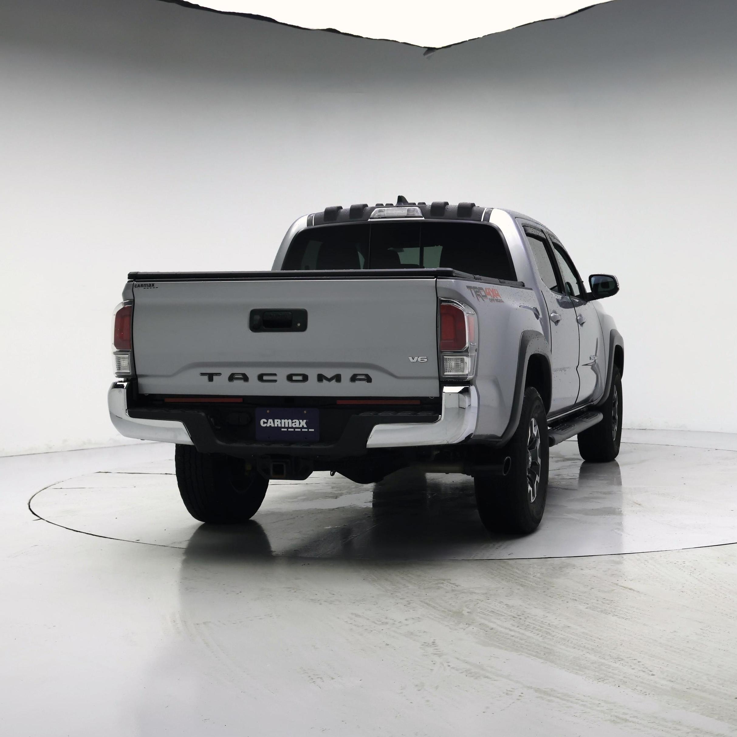 Thumbnail: 2021 Toyota Tacoma - 8