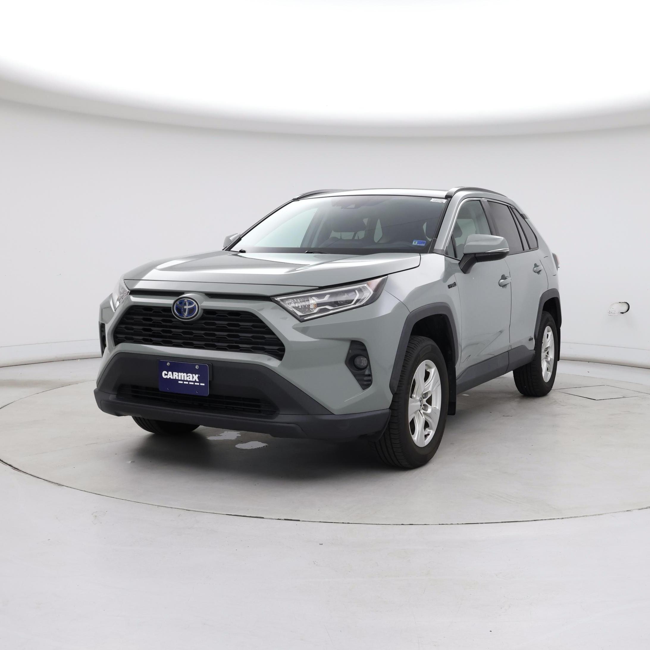 Thumbnail: 2021 Toyota RAV4 - 4