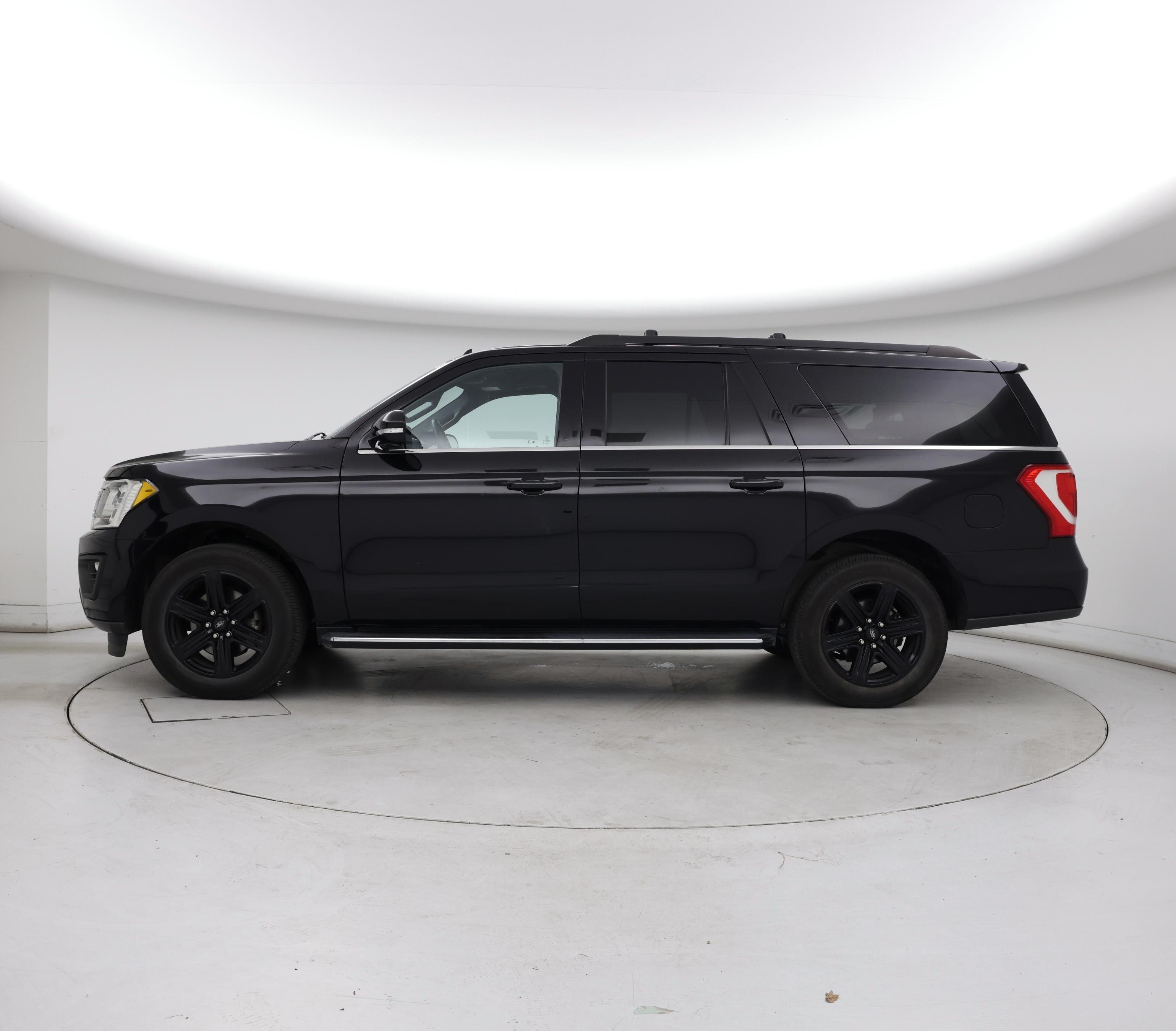 Thumbnail: 2020 Ford Expedition - 3