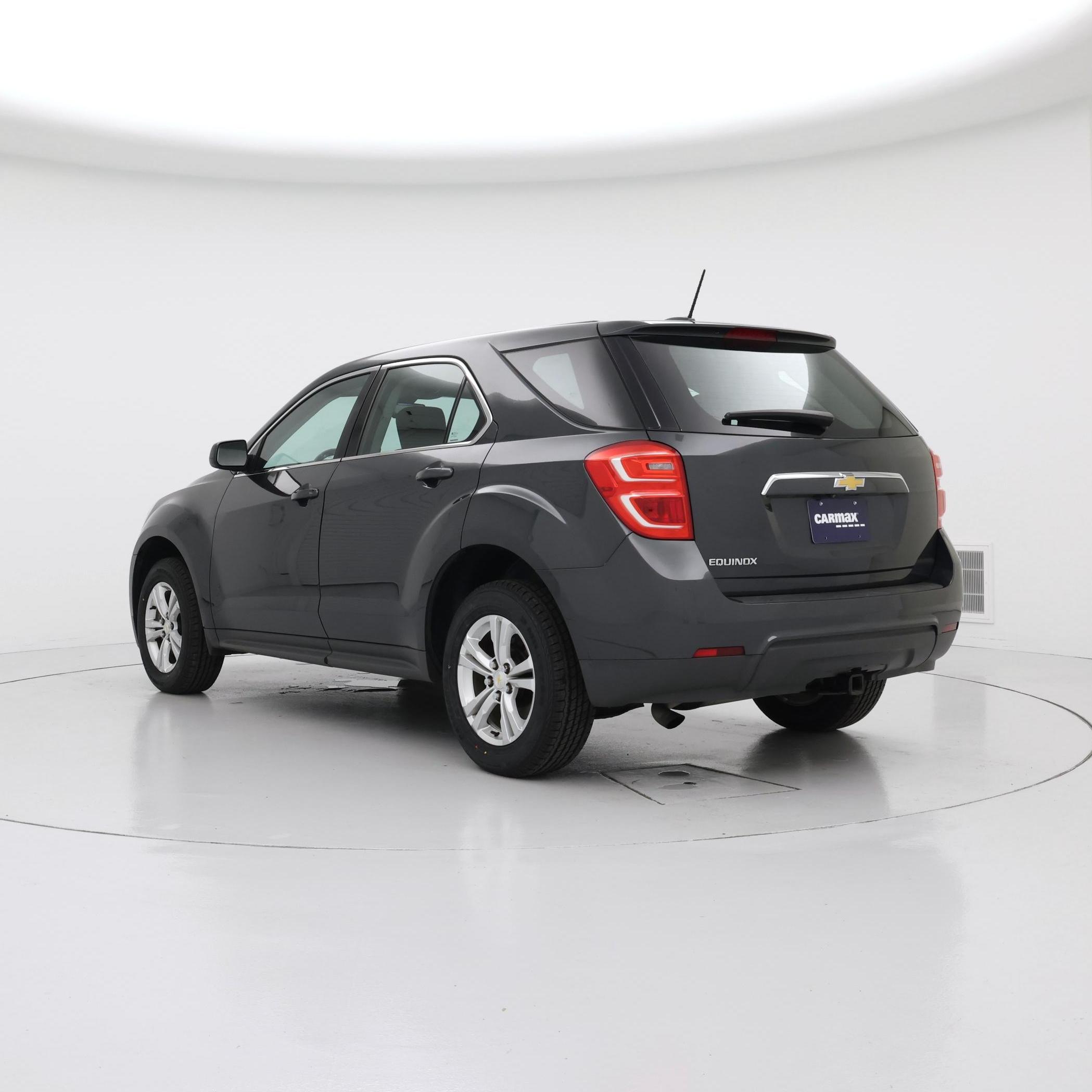 Thumbnail: 2017 Chevrolet Equinox - 2