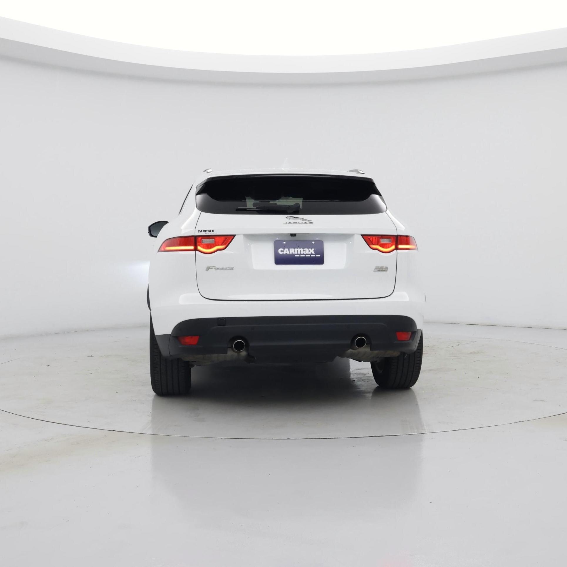 Thumbnail: 2019 Jaguar F-Pace - 6