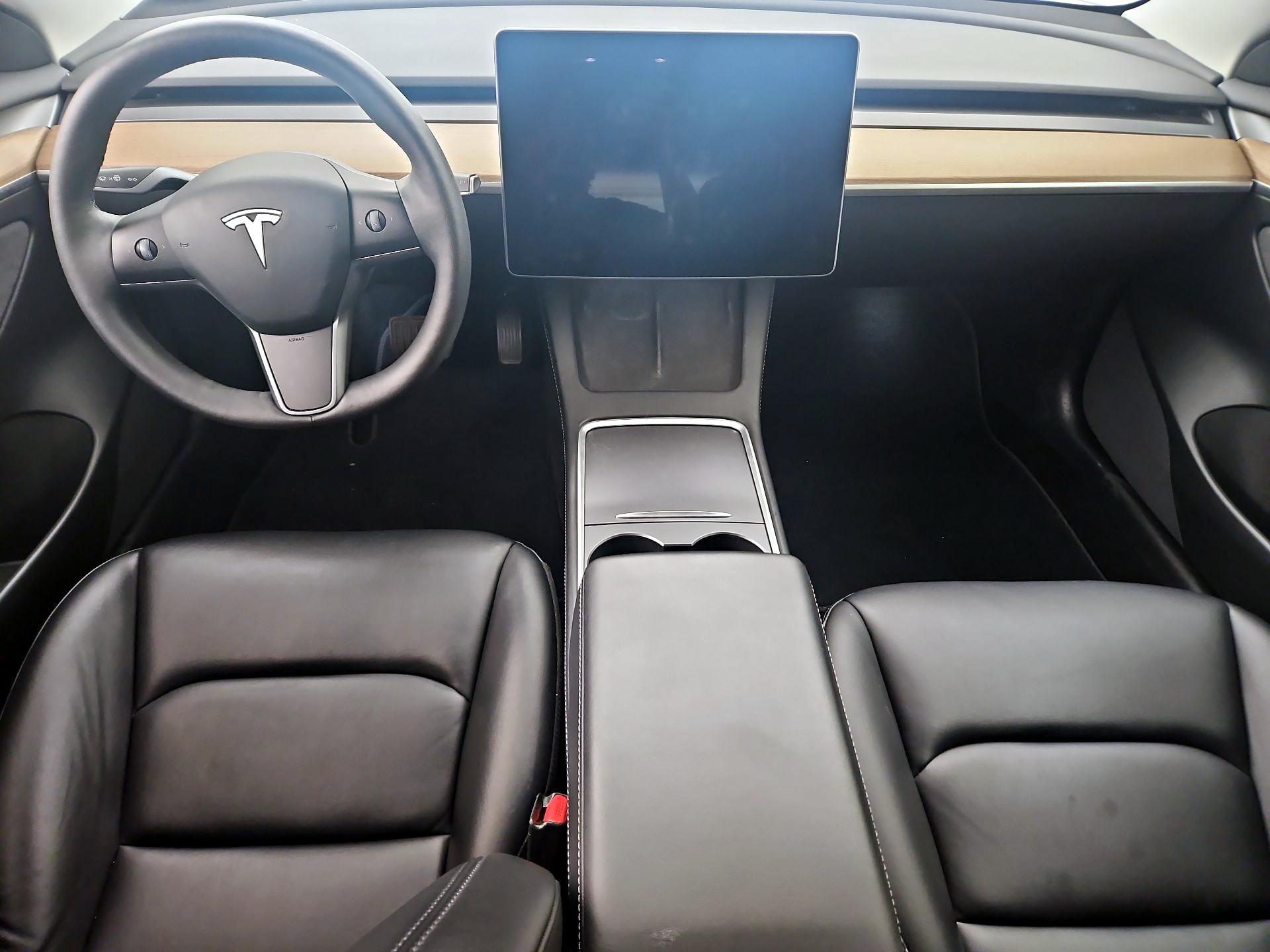 Thumbnail: 2022 Tesla Model 3 - 9