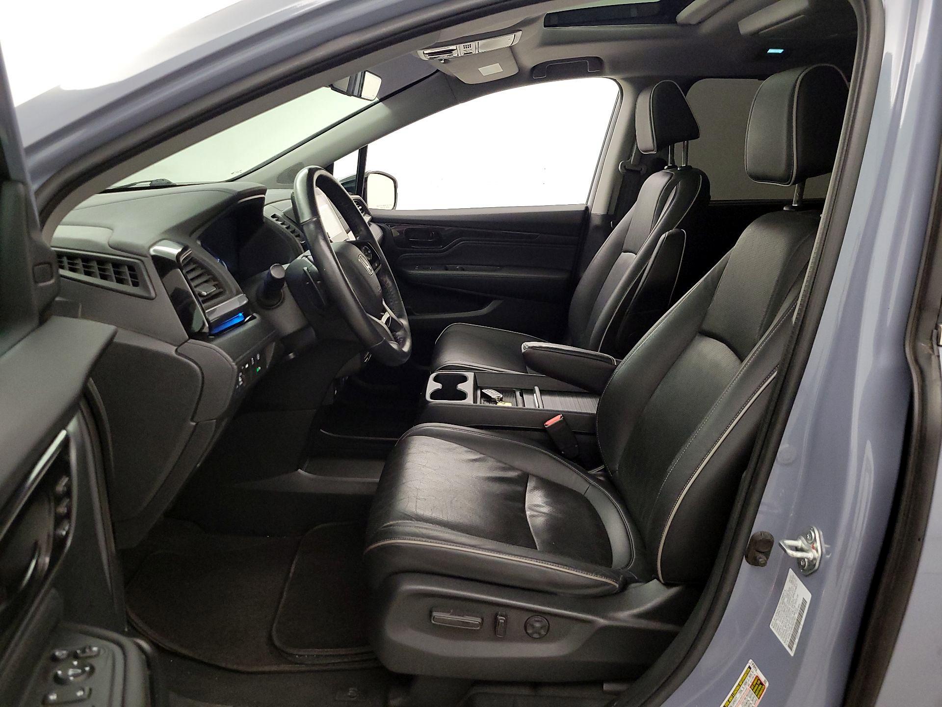 Thumbnail: 2023 Honda Odyssey - 11