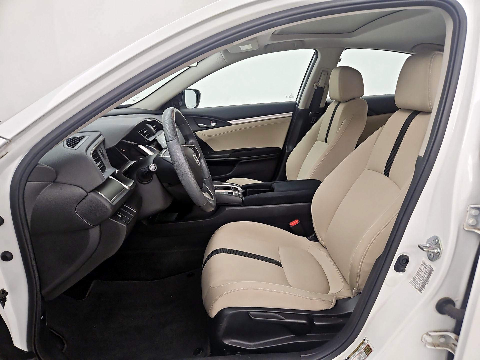 Thumbnail: 2016 Honda Civic - 11