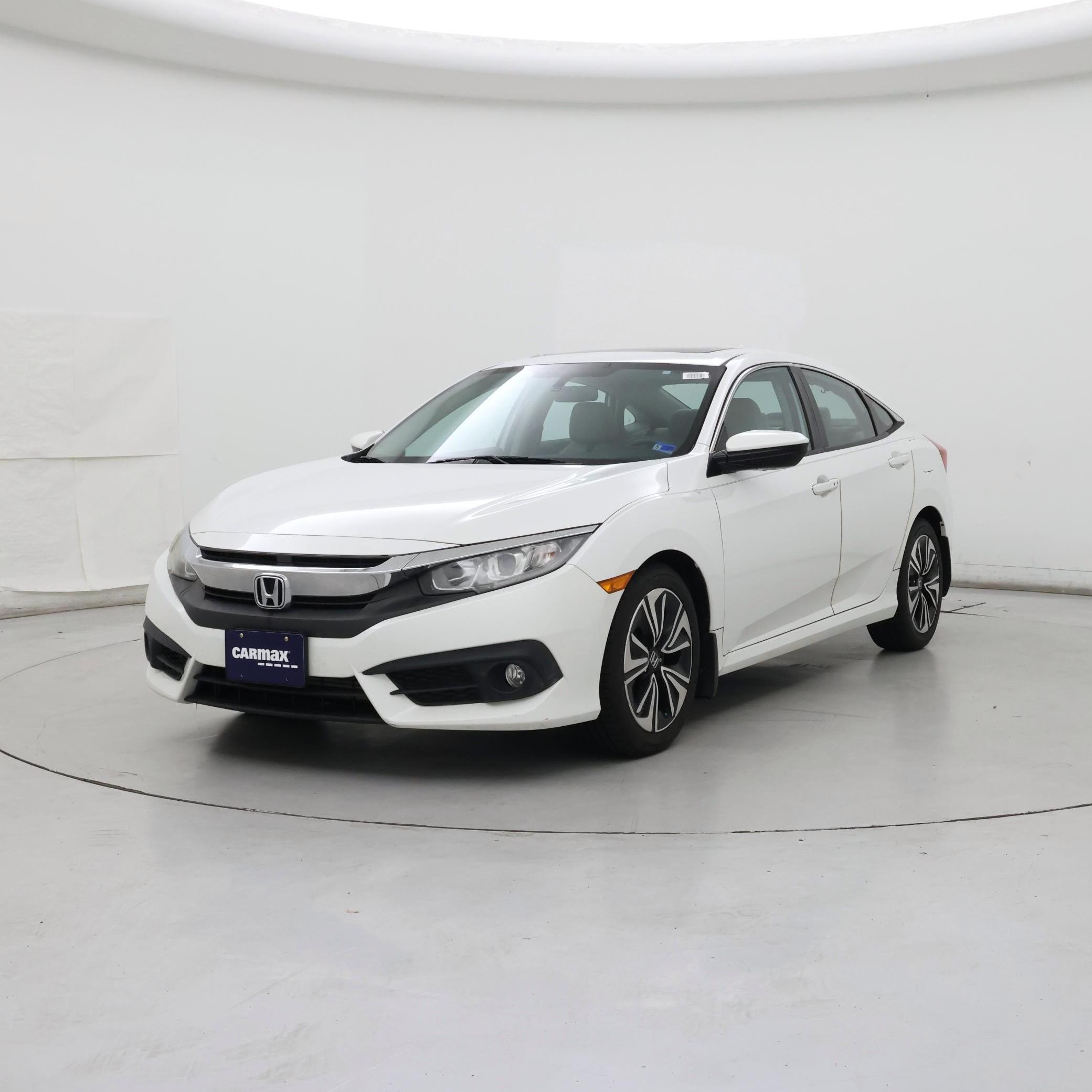 Thumbnail: 2016 Honda Civic - 4