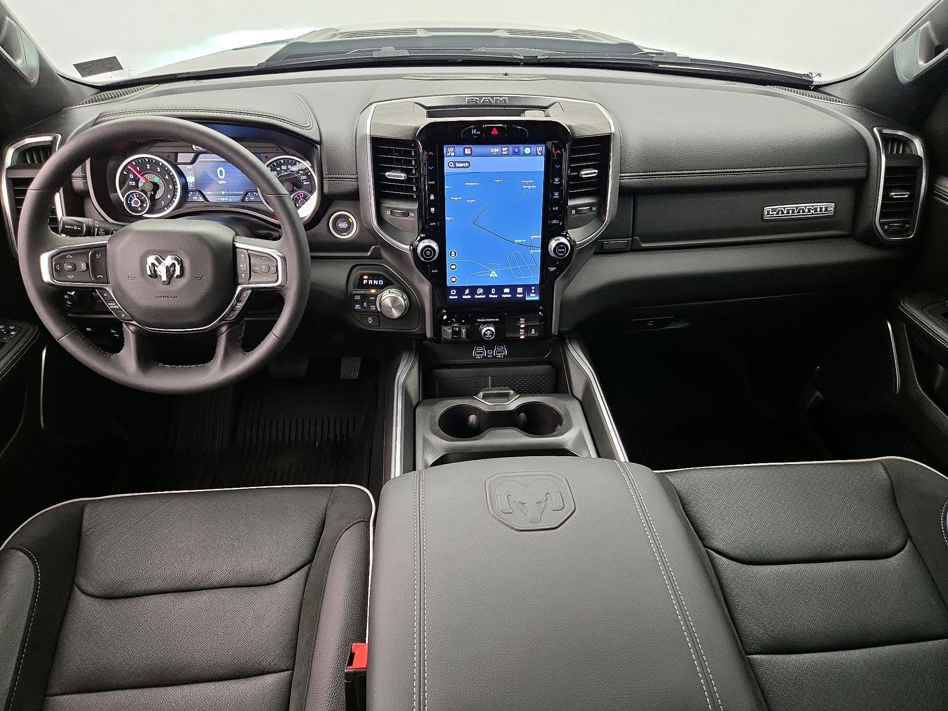 Thumbnail: 2025 RAM 1500 - 9