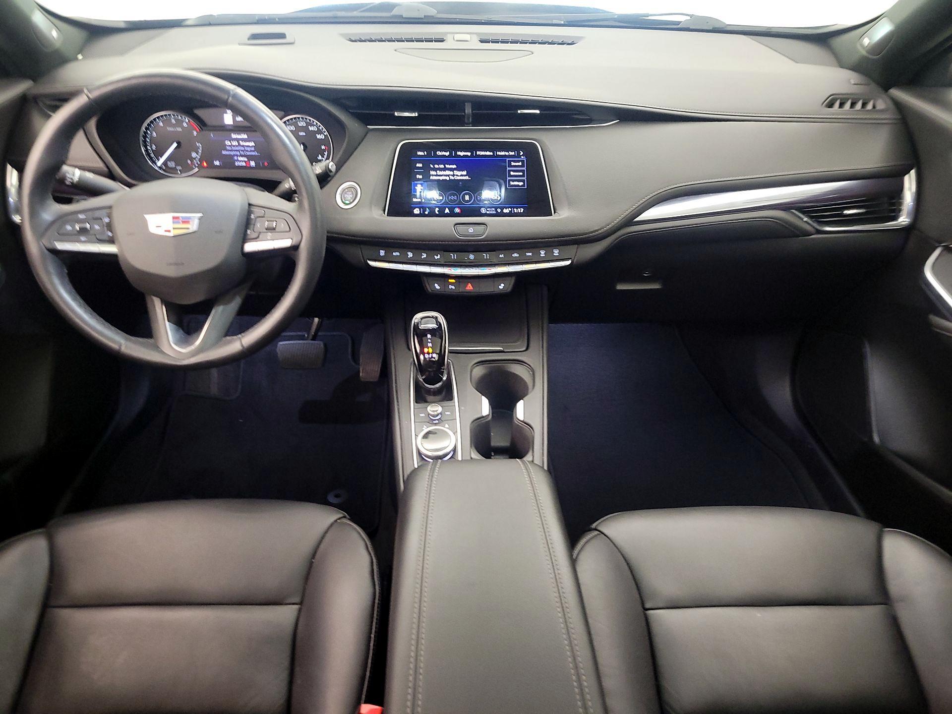 Thumbnail: 2023 Cadillac XT4 - 9