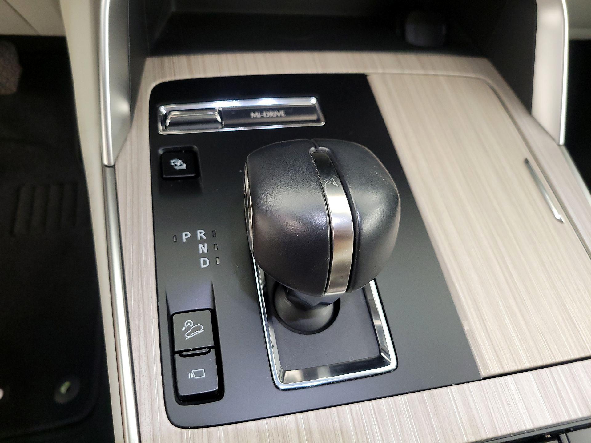 Thumbnail: 2024 Mazda CX-90 - 18