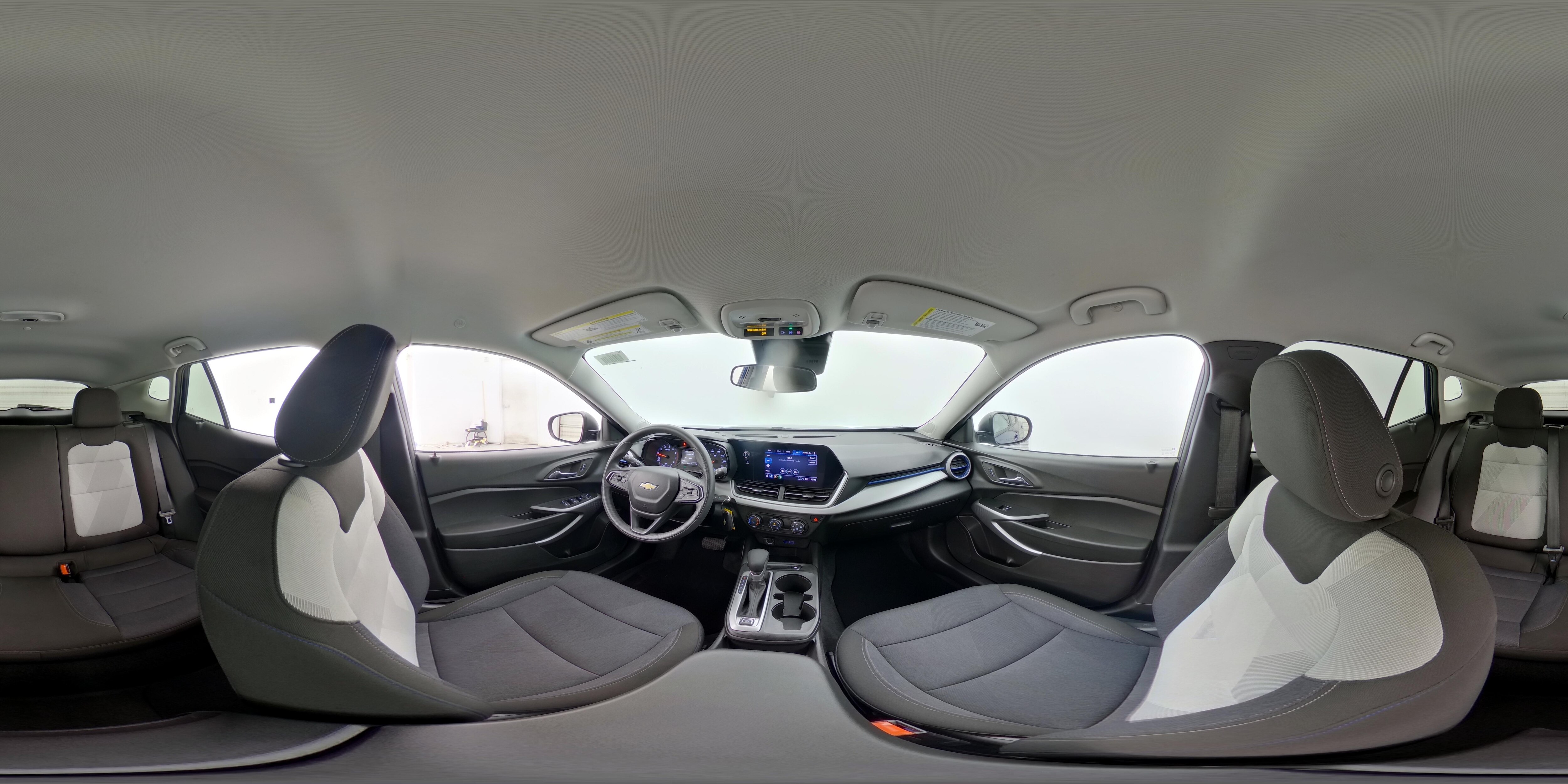 2024 Chevrolet Trax LS - Photo 24