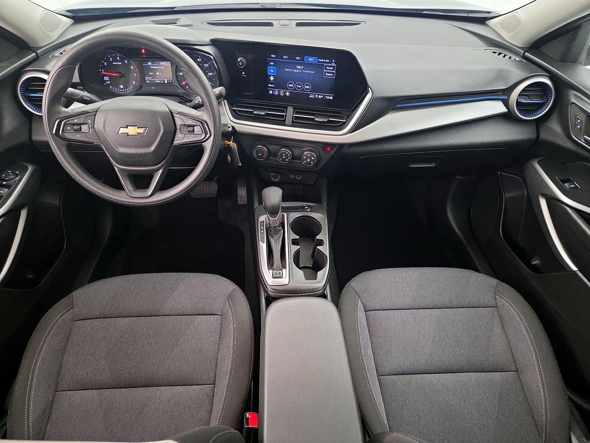 Thumbnail: 2024 Chevrolet Trax - 9