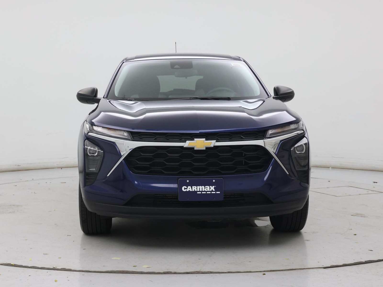 2024 Chevrolet Trax LS - Photo 6