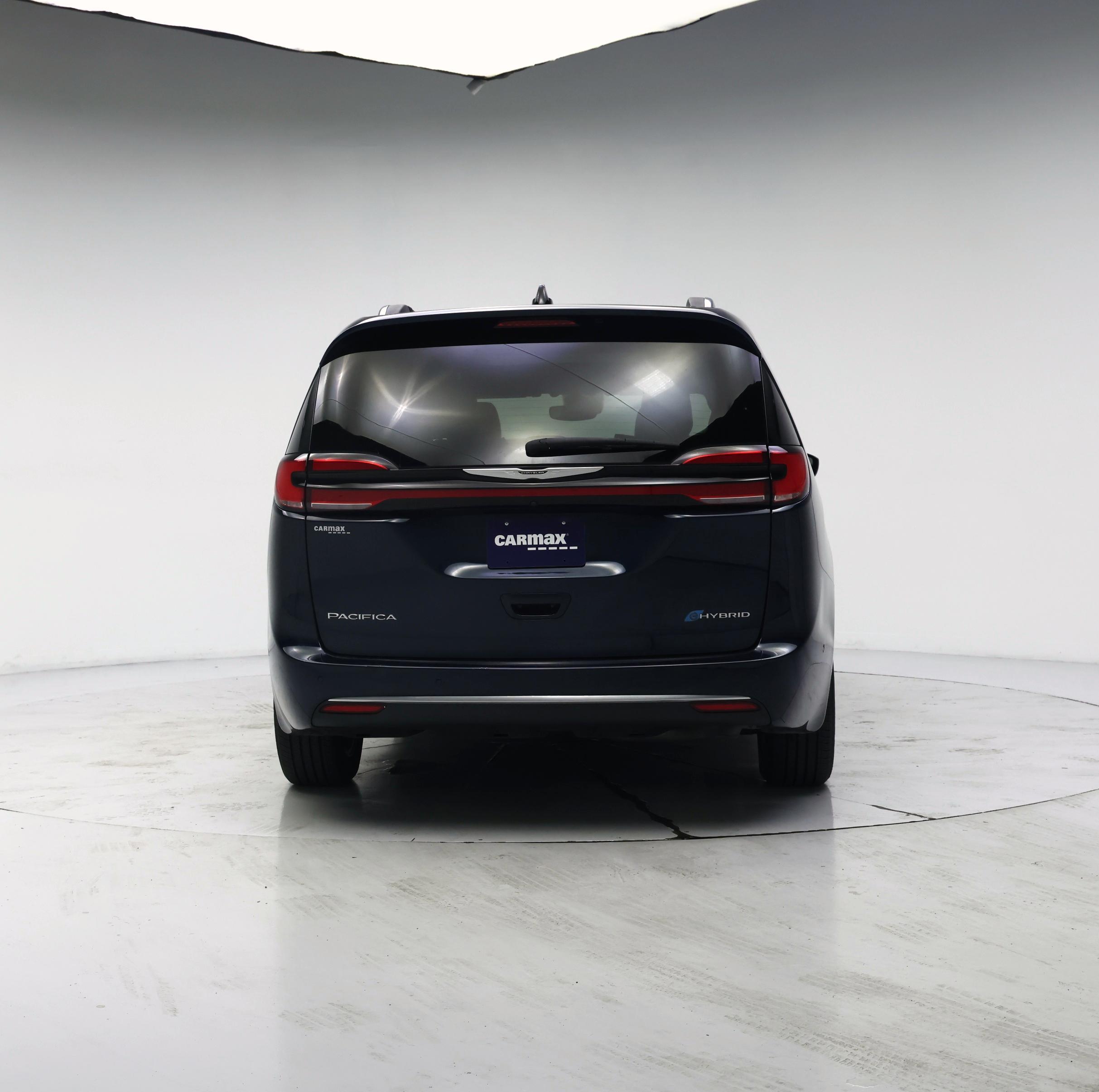 Thumbnail: 2023 Chrysler Pacifica - 6