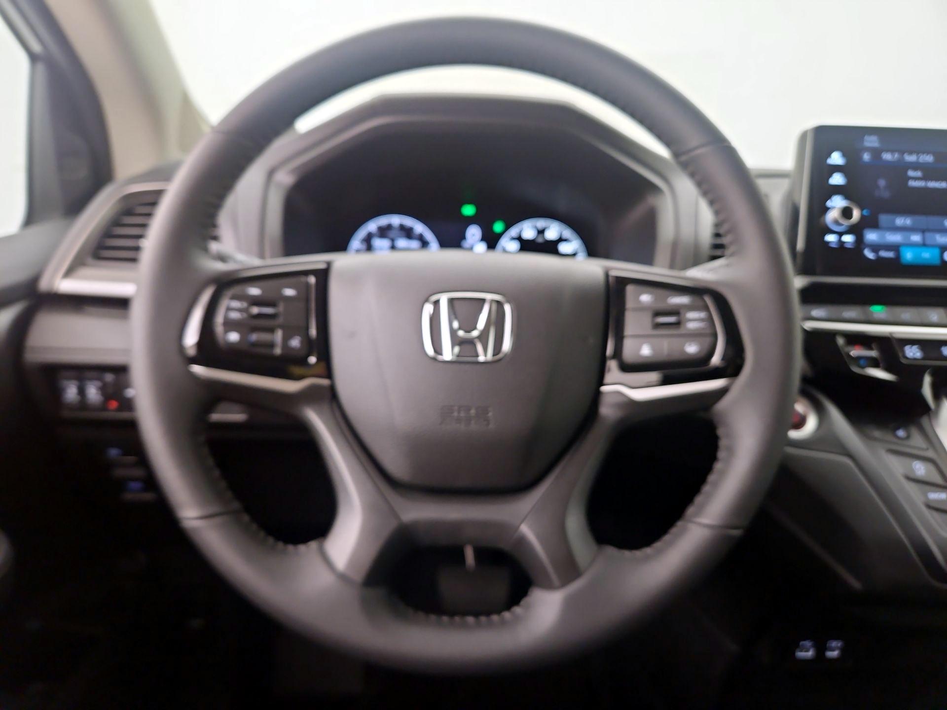 Thumbnail: 2026 Honda Odyssey - 10
