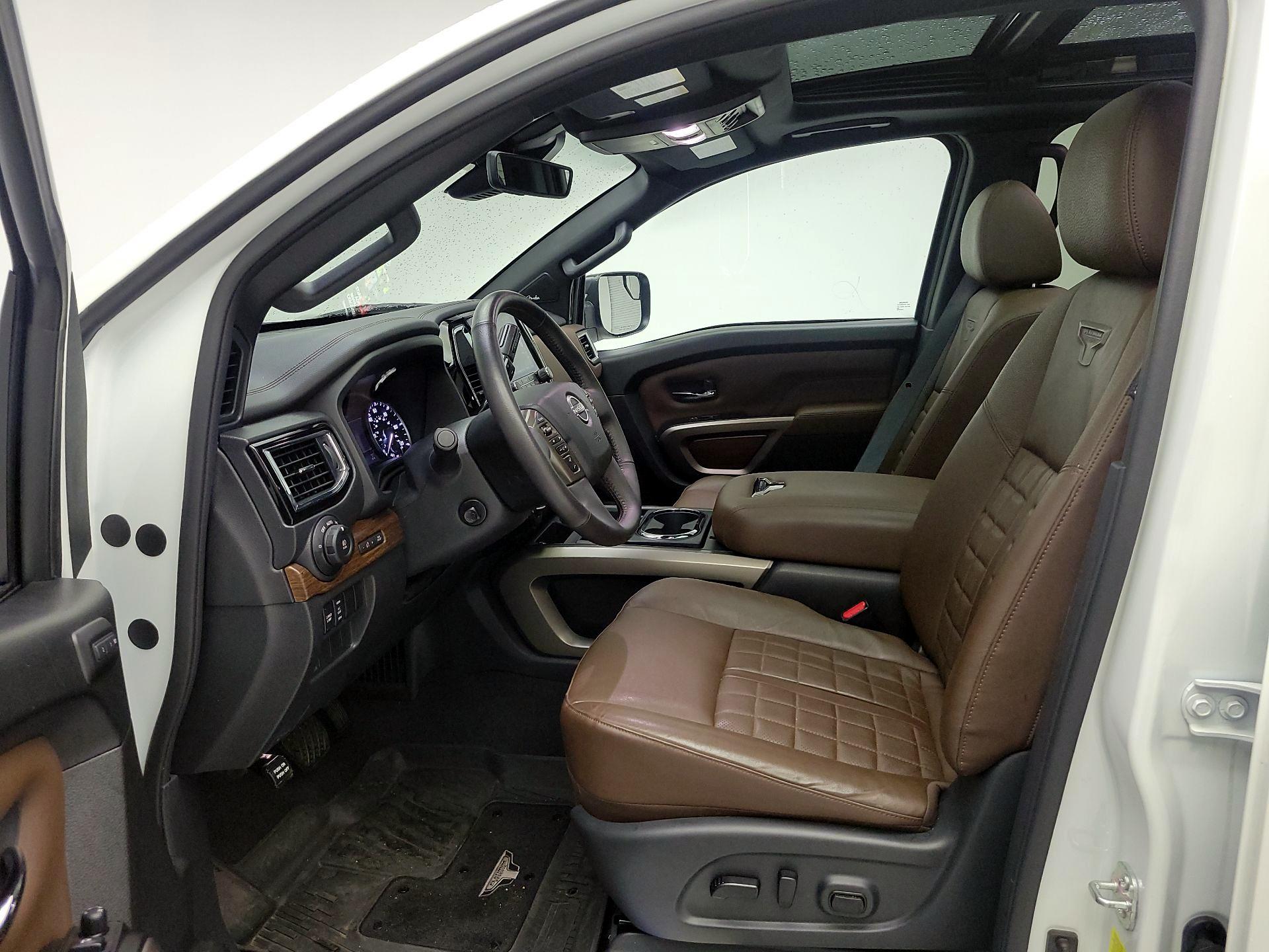 Thumbnail: 2024 Nissan Titan - 9