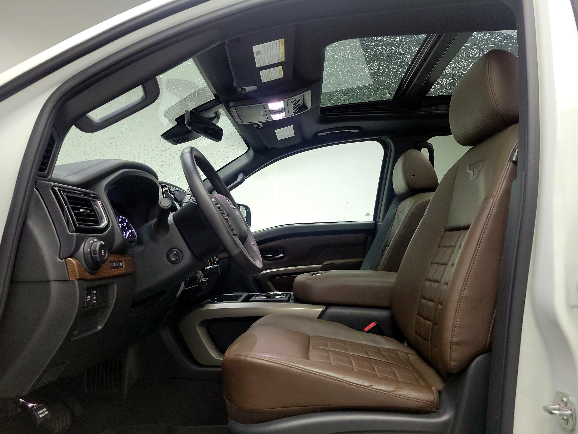 Thumbnail: 2024 Nissan Titan - 18