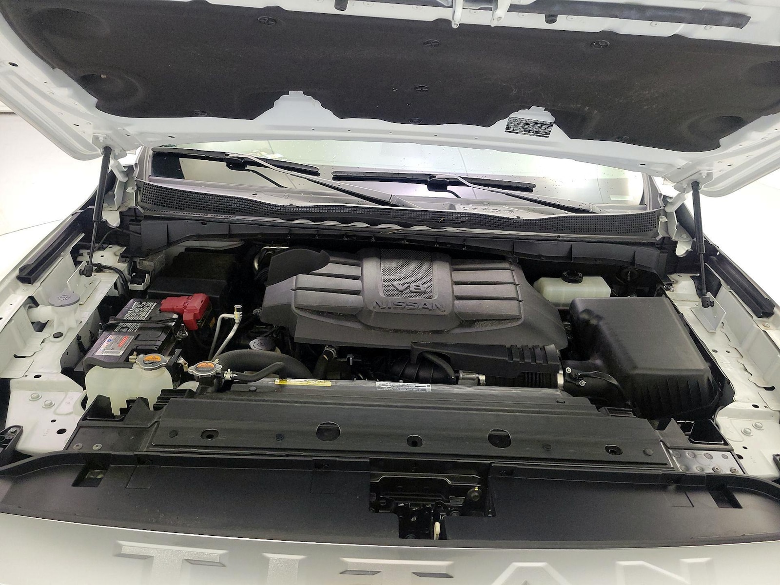 2024 Nissan Titan Platinum Reserve - Photo 22