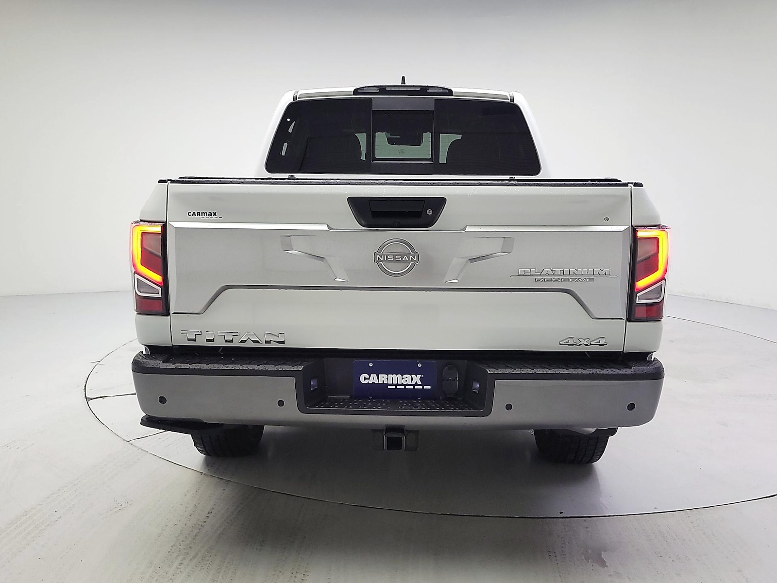 2024 Nissan Titan Platinum Reserve - Photo 6