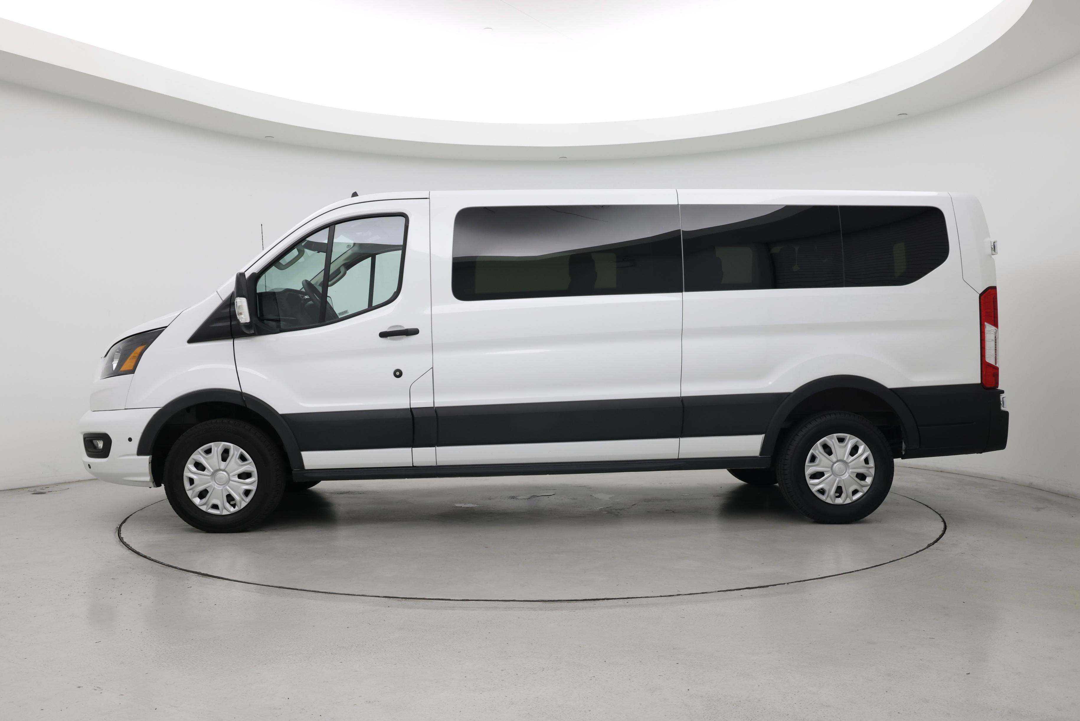 Thumbnail: 2025 Ford Transit Series - 3