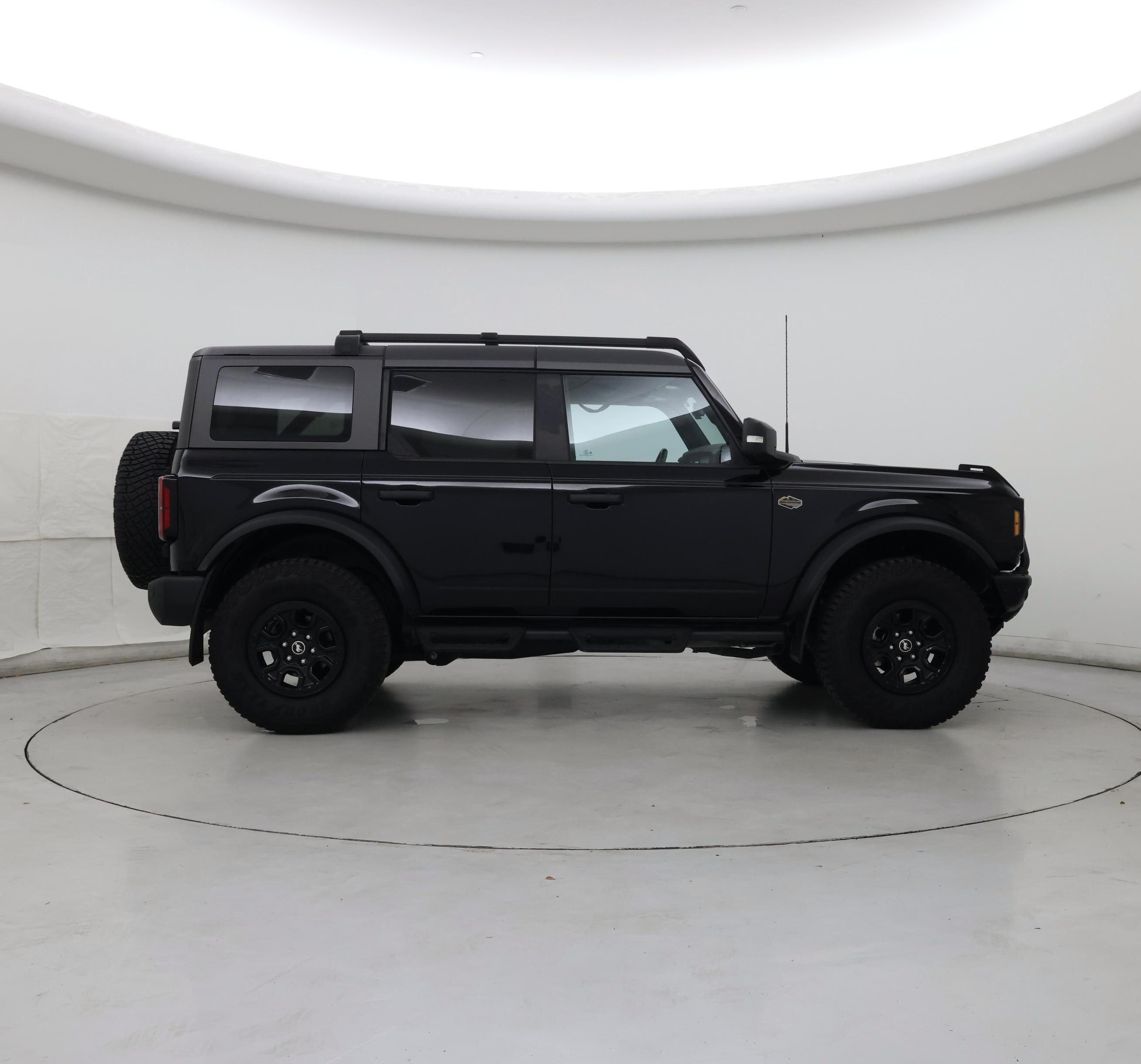 Thumbnail: 2023 Ford Bronco - 7