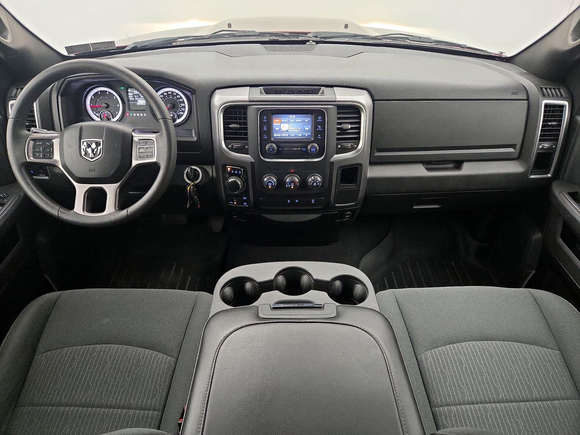 Thumbnail: 2022 RAM 1500 Classic - 9