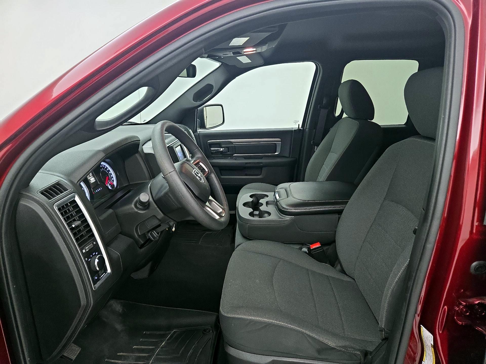 Thumbnail: 2022 RAM 1500 Classic - 11