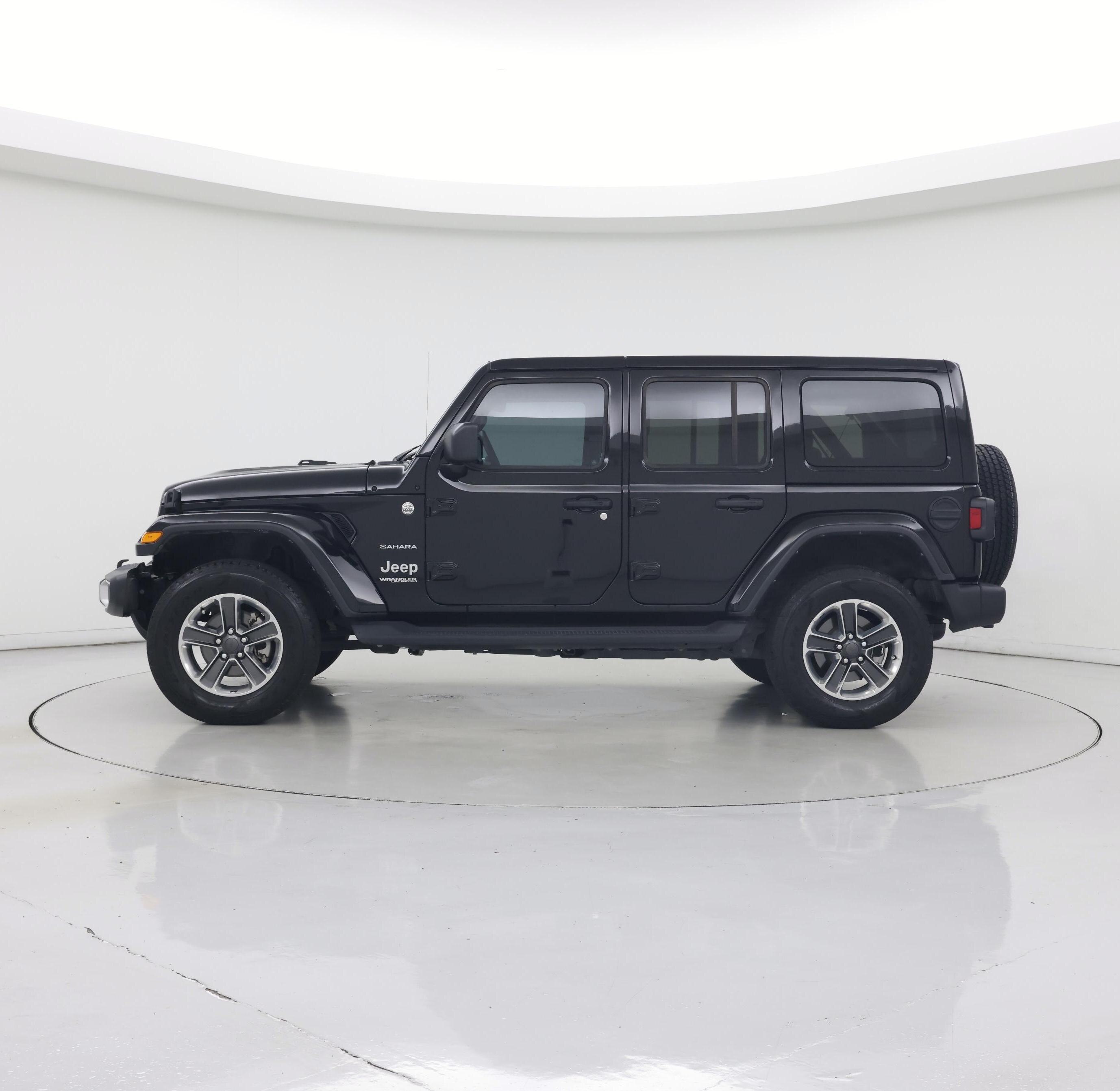 Thumbnail: 2022 Jeep Wrangler - 3