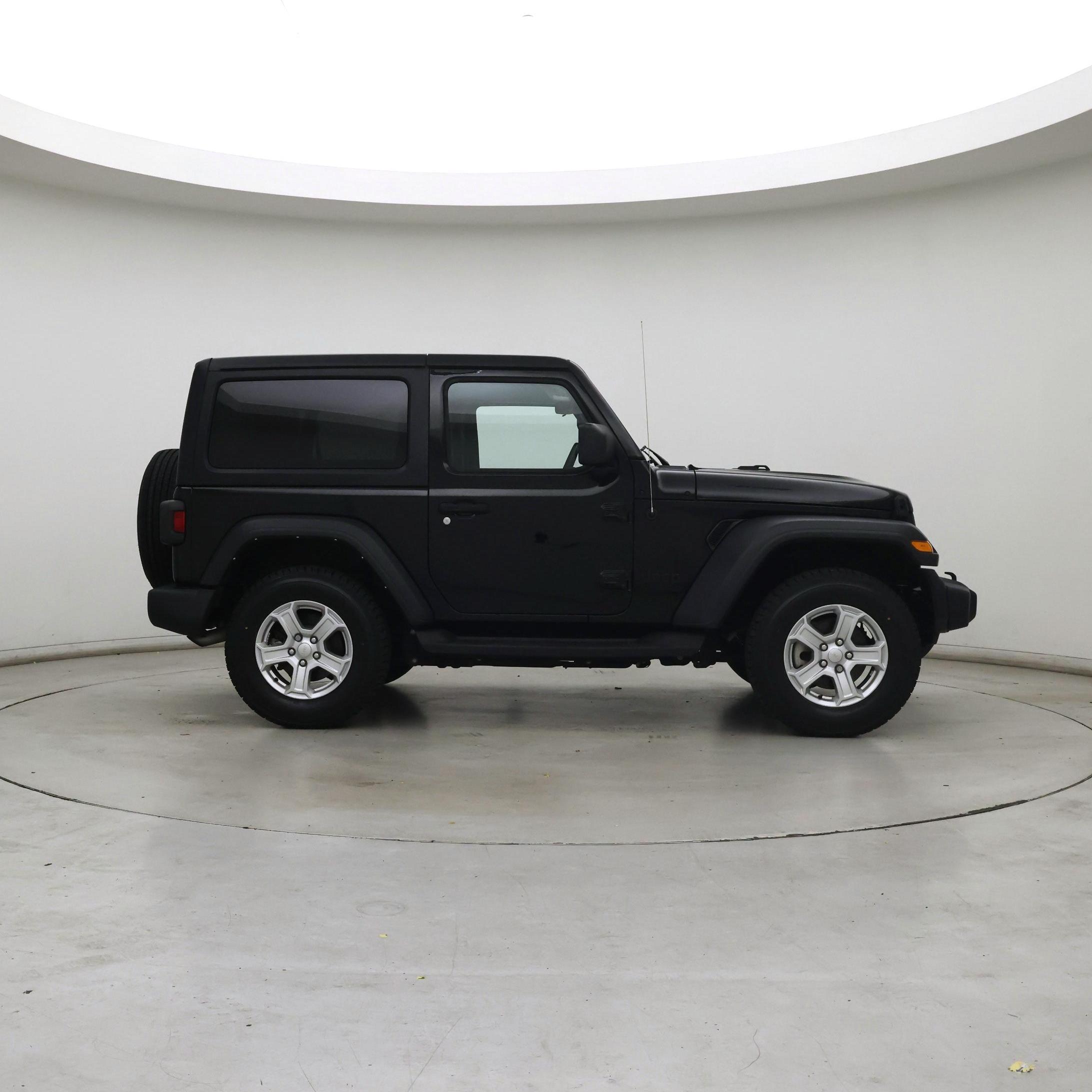Thumbnail: 2022 Jeep Wrangler - 7