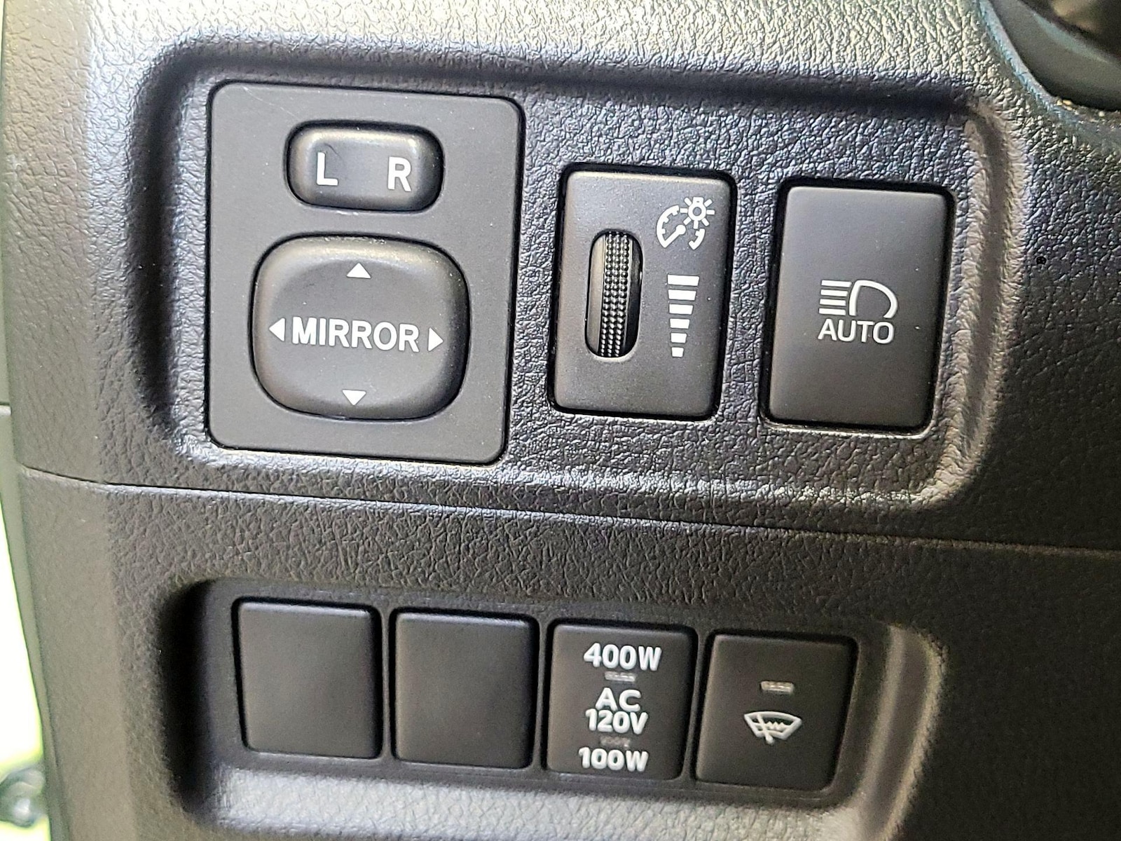 2023 Toyota 4Runner TRD Off-Road - Photo 14