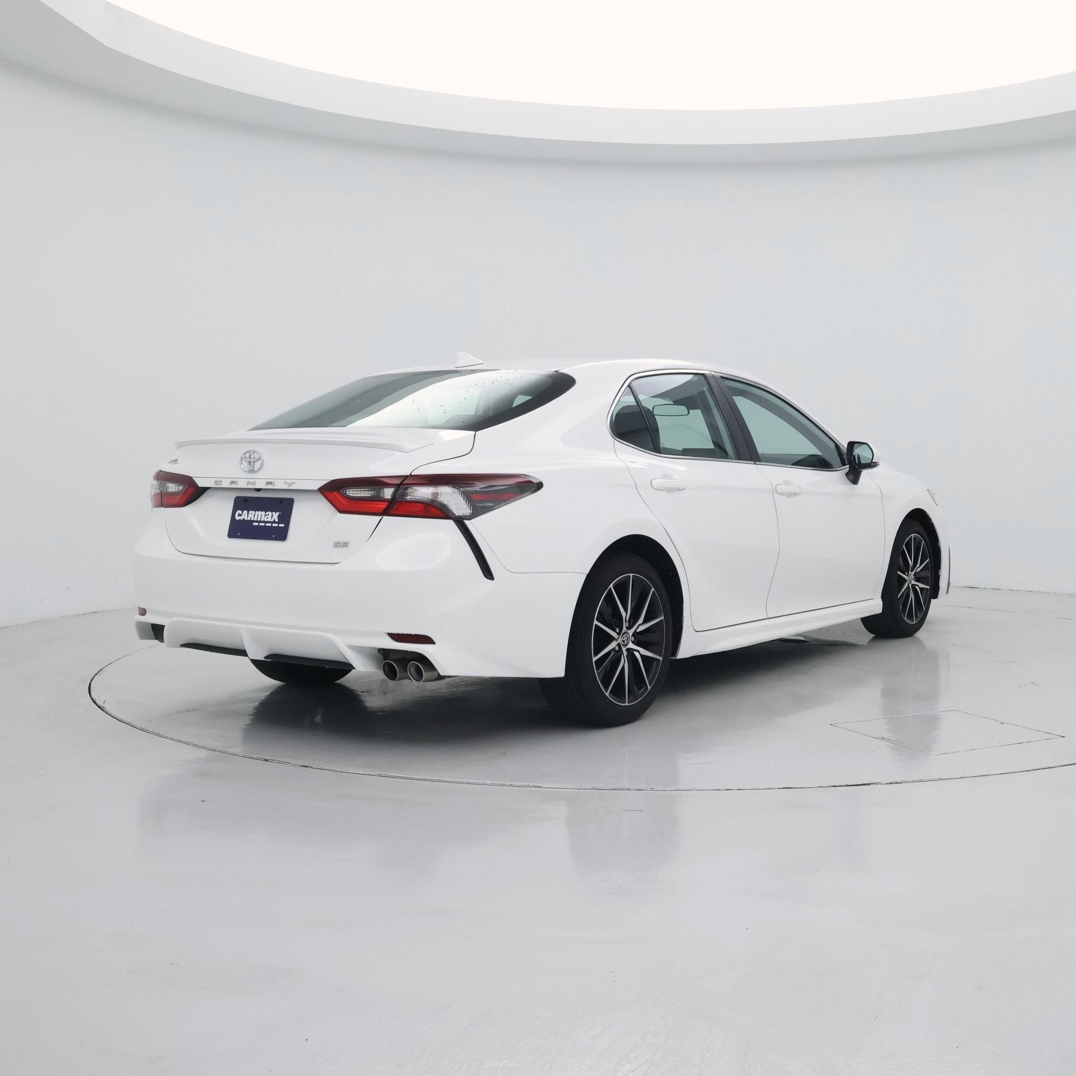 Thumbnail: 2023 Toyota Camry - 8