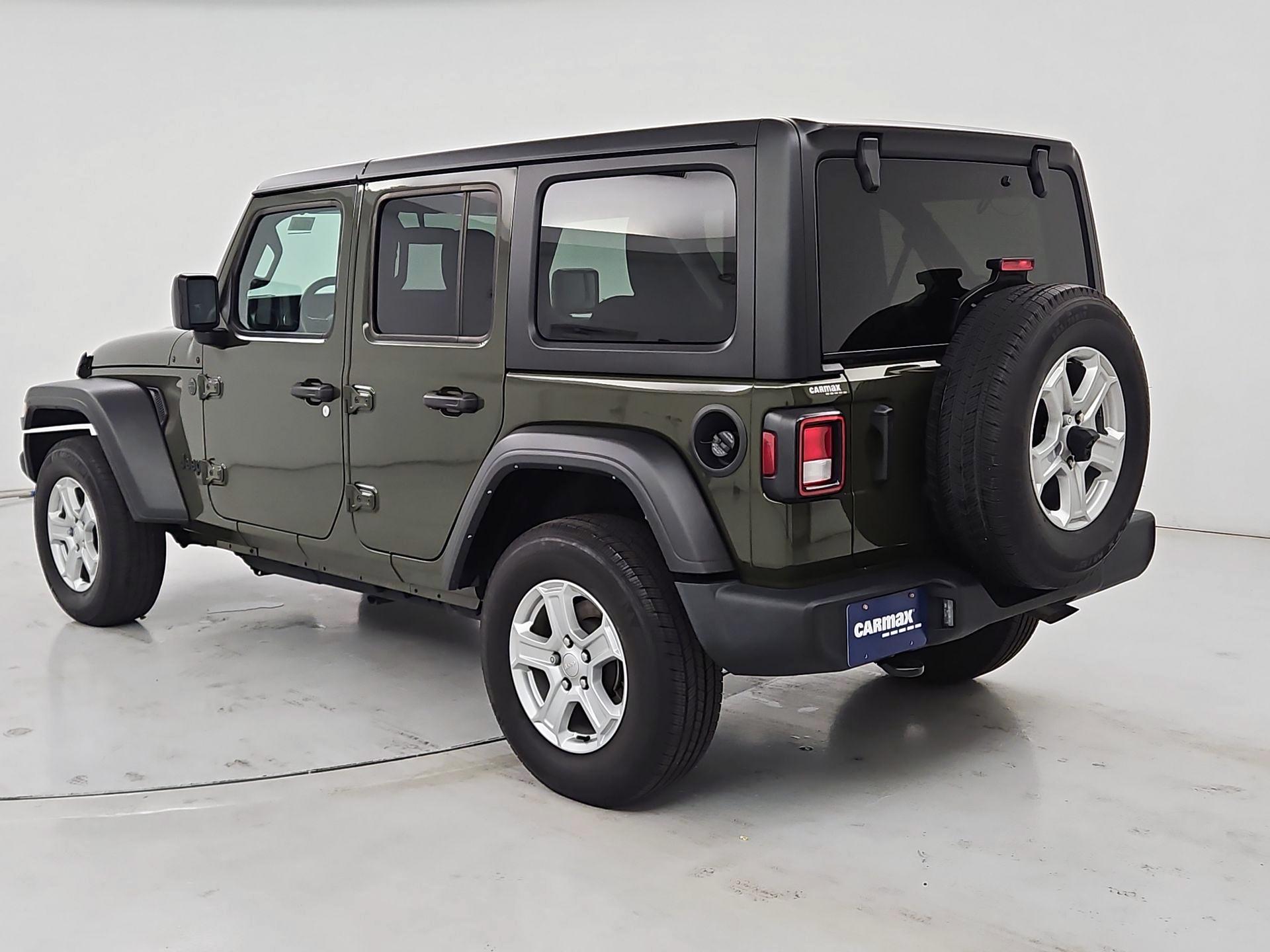 Thumbnail: 2022 Jeep Wrangler - 7
