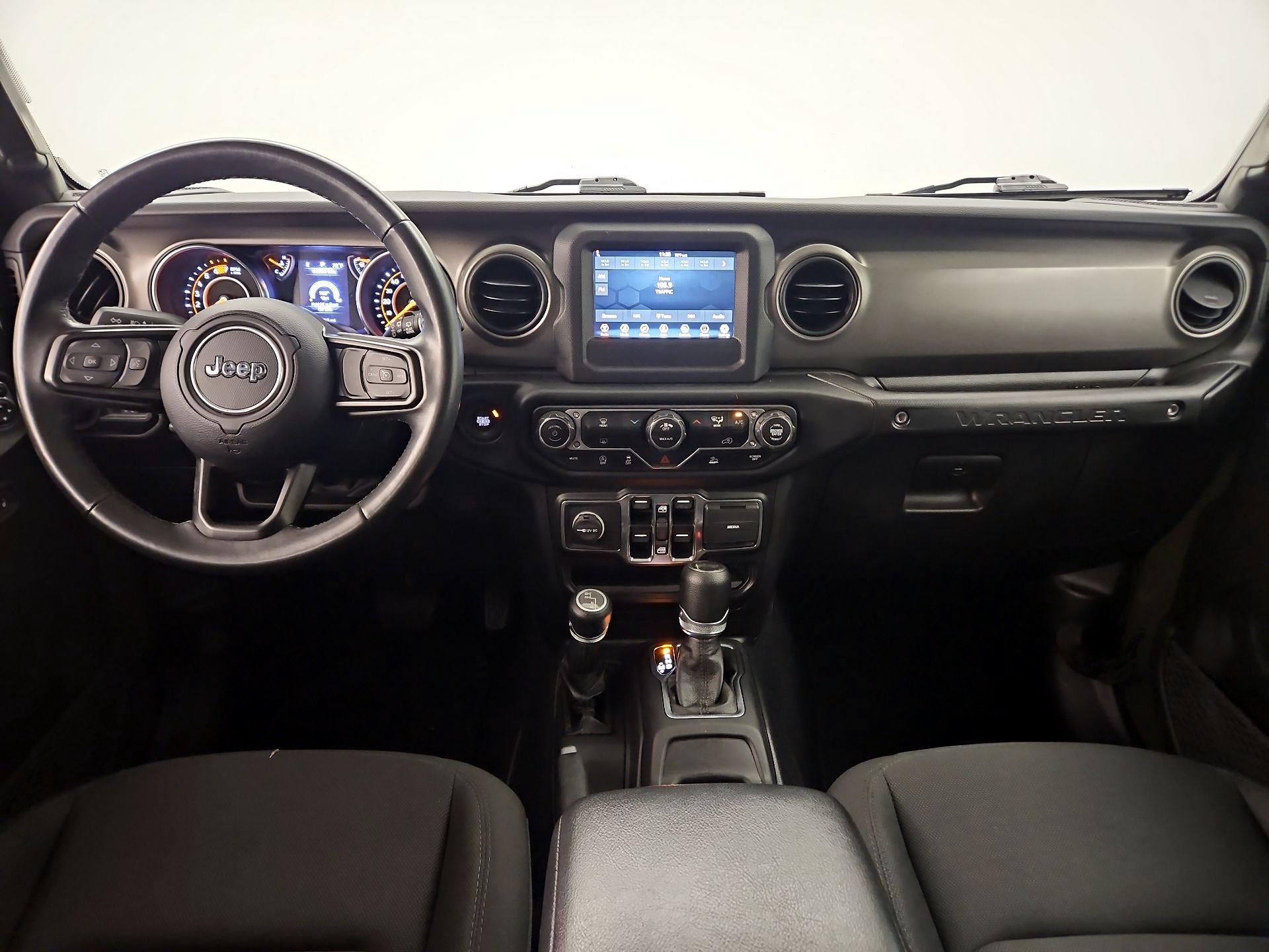 Thumbnail: 2022 Jeep Wrangler - 8