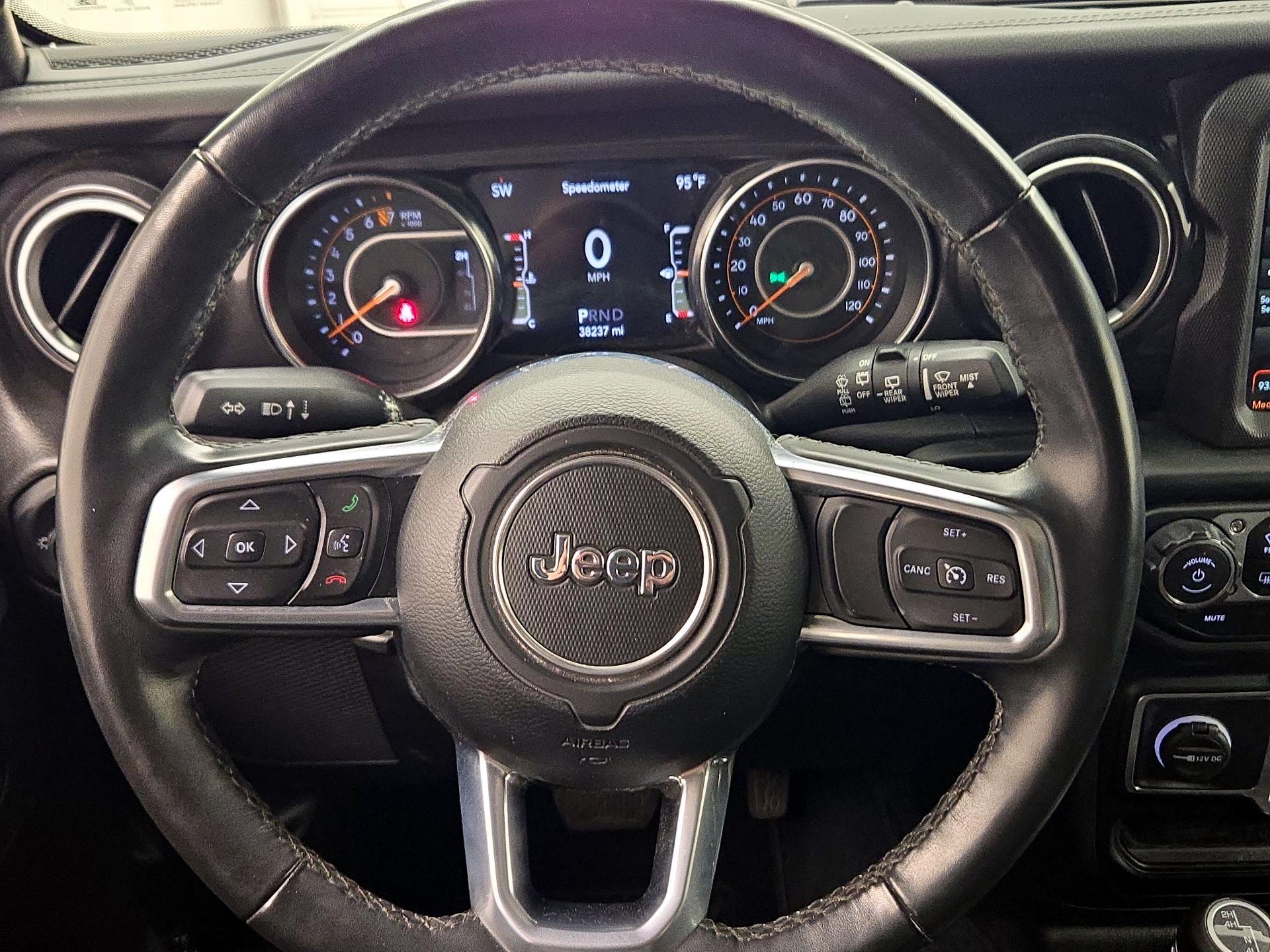 Thumbnail: 2022 Jeep Wrangler - 10