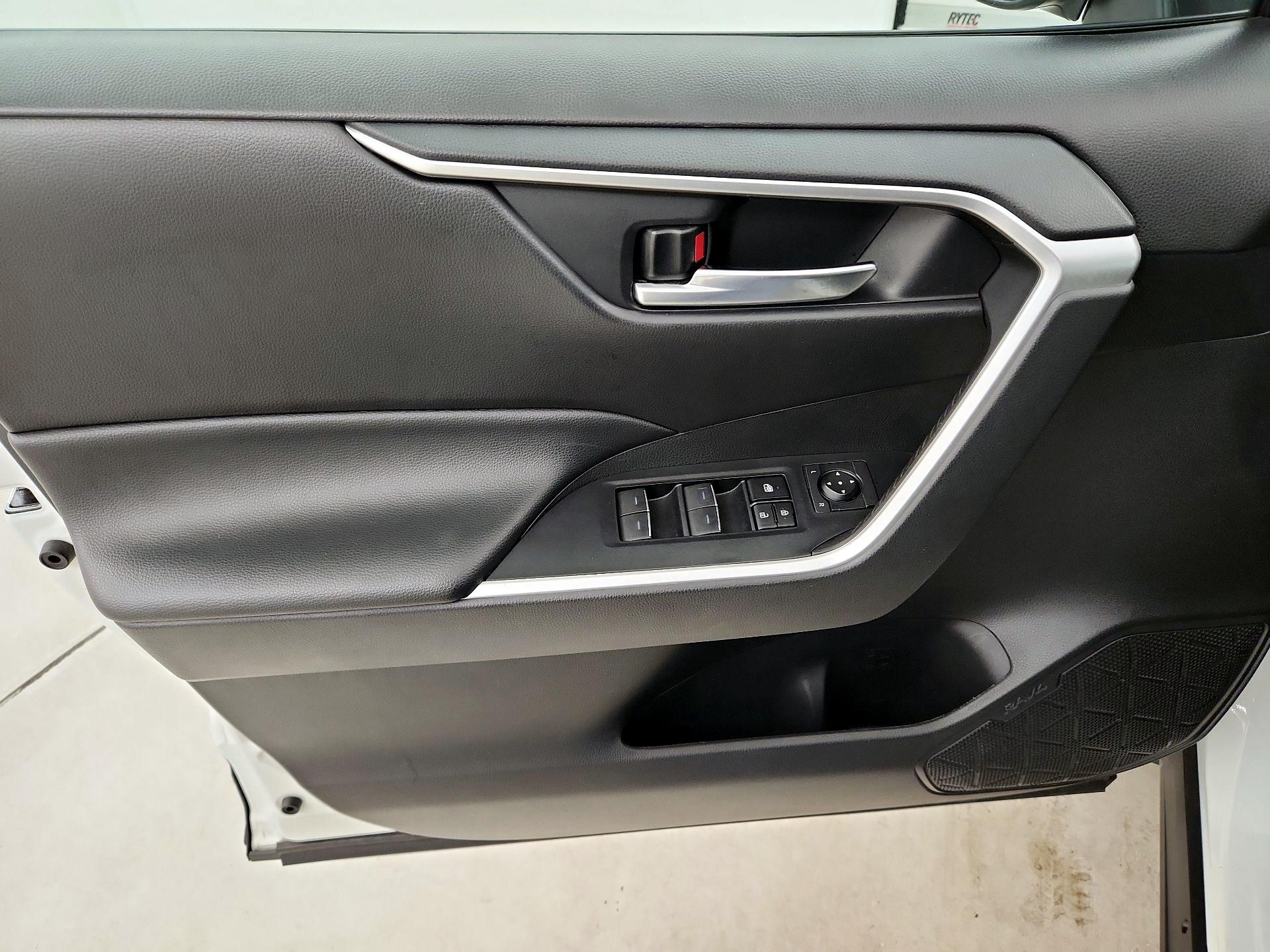 Thumbnail: 2023 Toyota RAV4 - 12