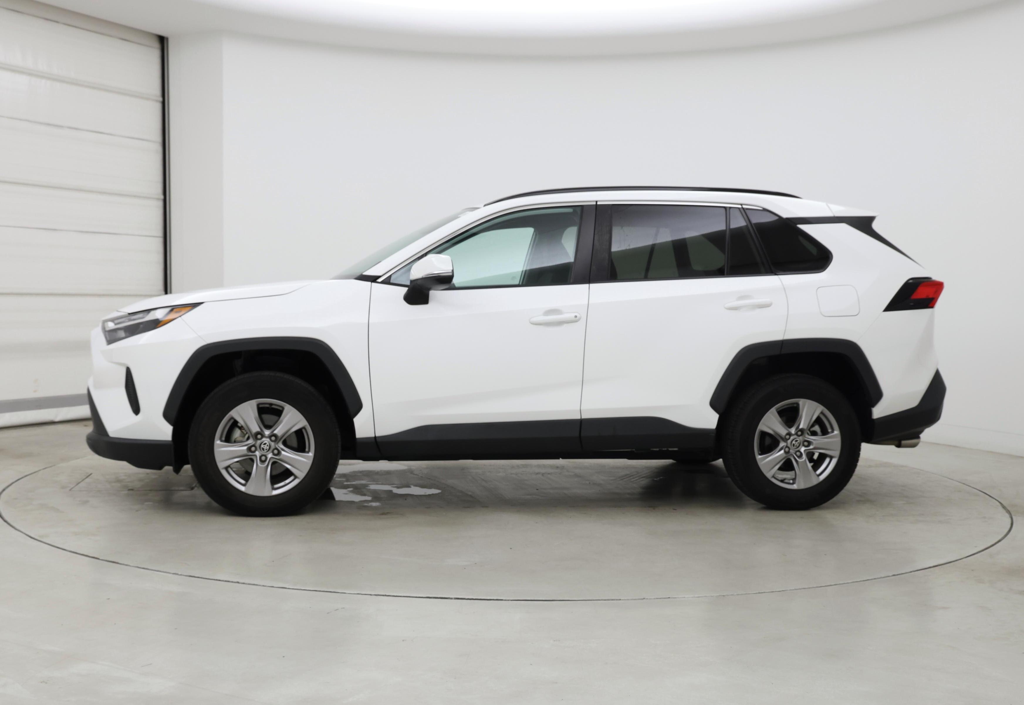 Thumbnail: 2023 Toyota RAV4 - 3