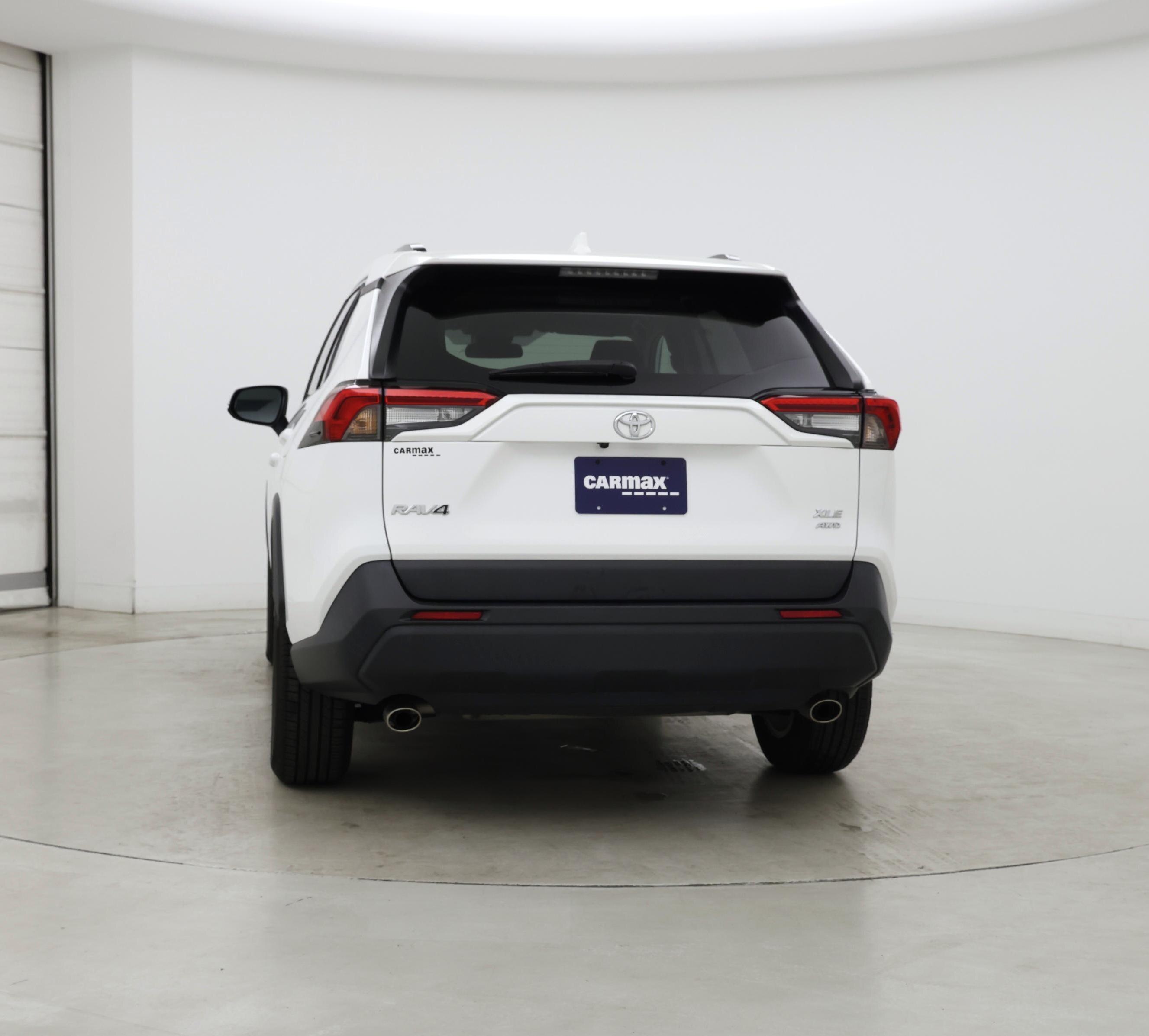 Thumbnail: 2023 Toyota RAV4 - 6