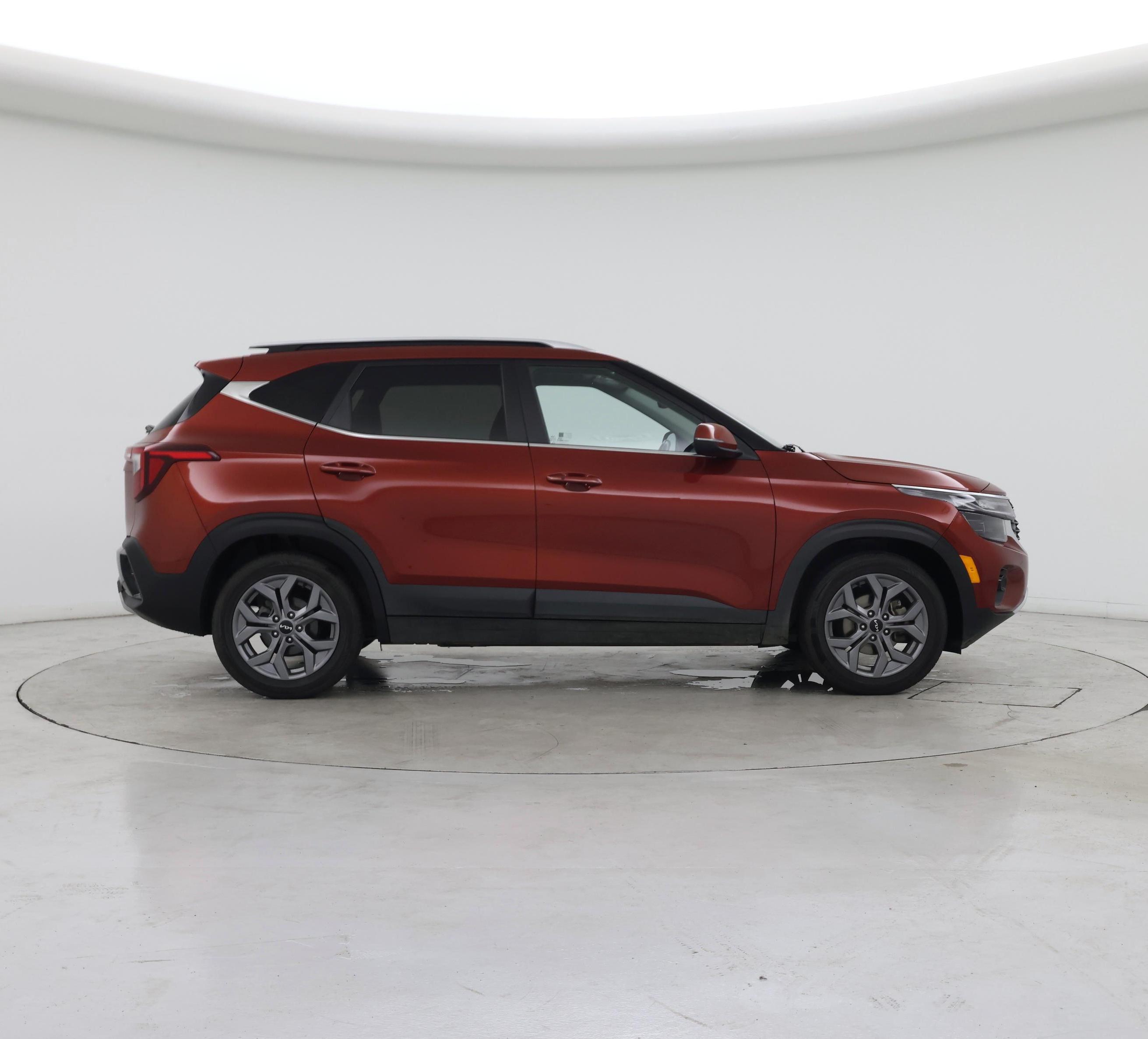 Thumbnail: 2024 Kia Seltos - 7