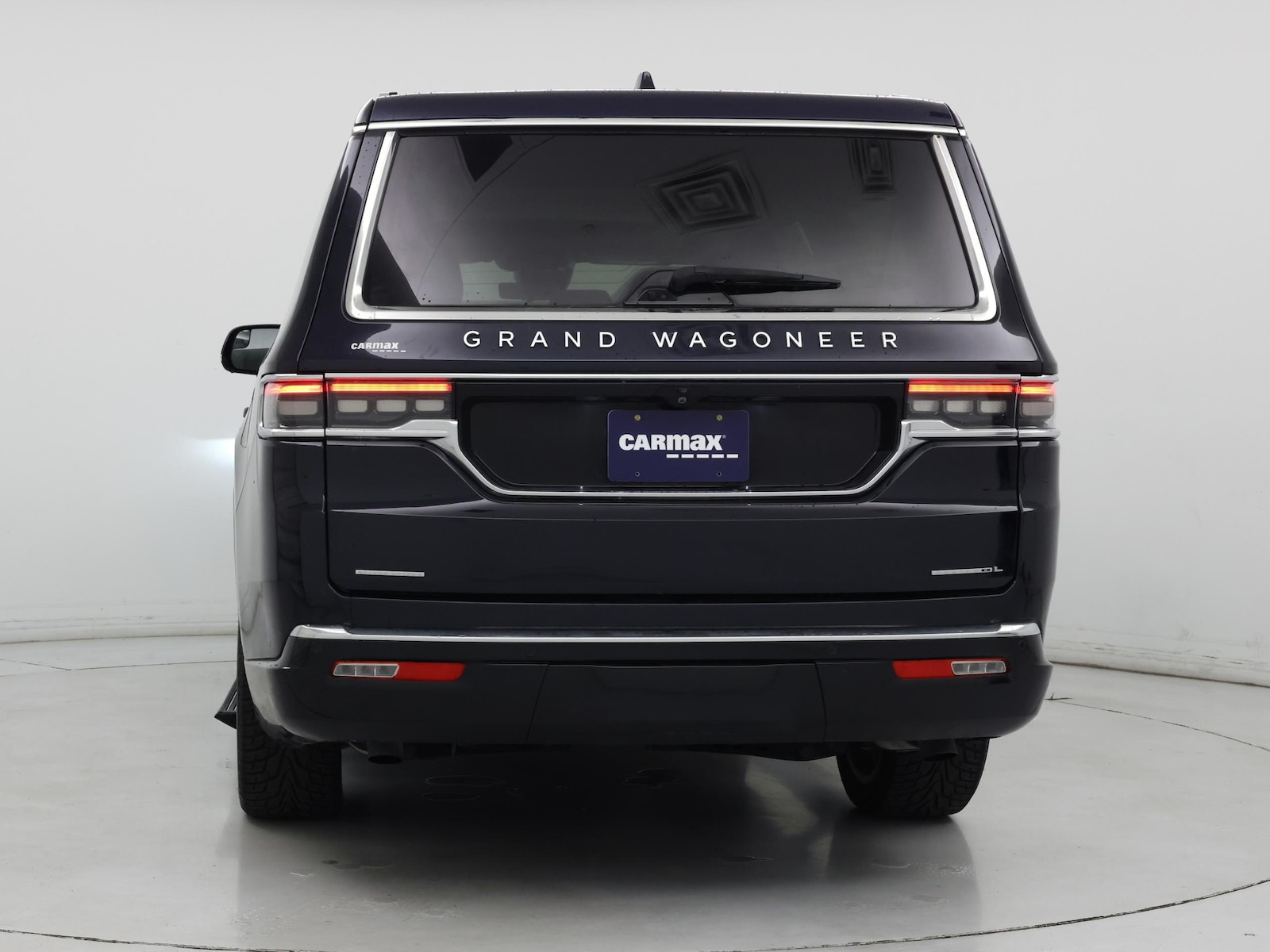 2023 Jeep Grand Wagoneer L Series II - Photo 7