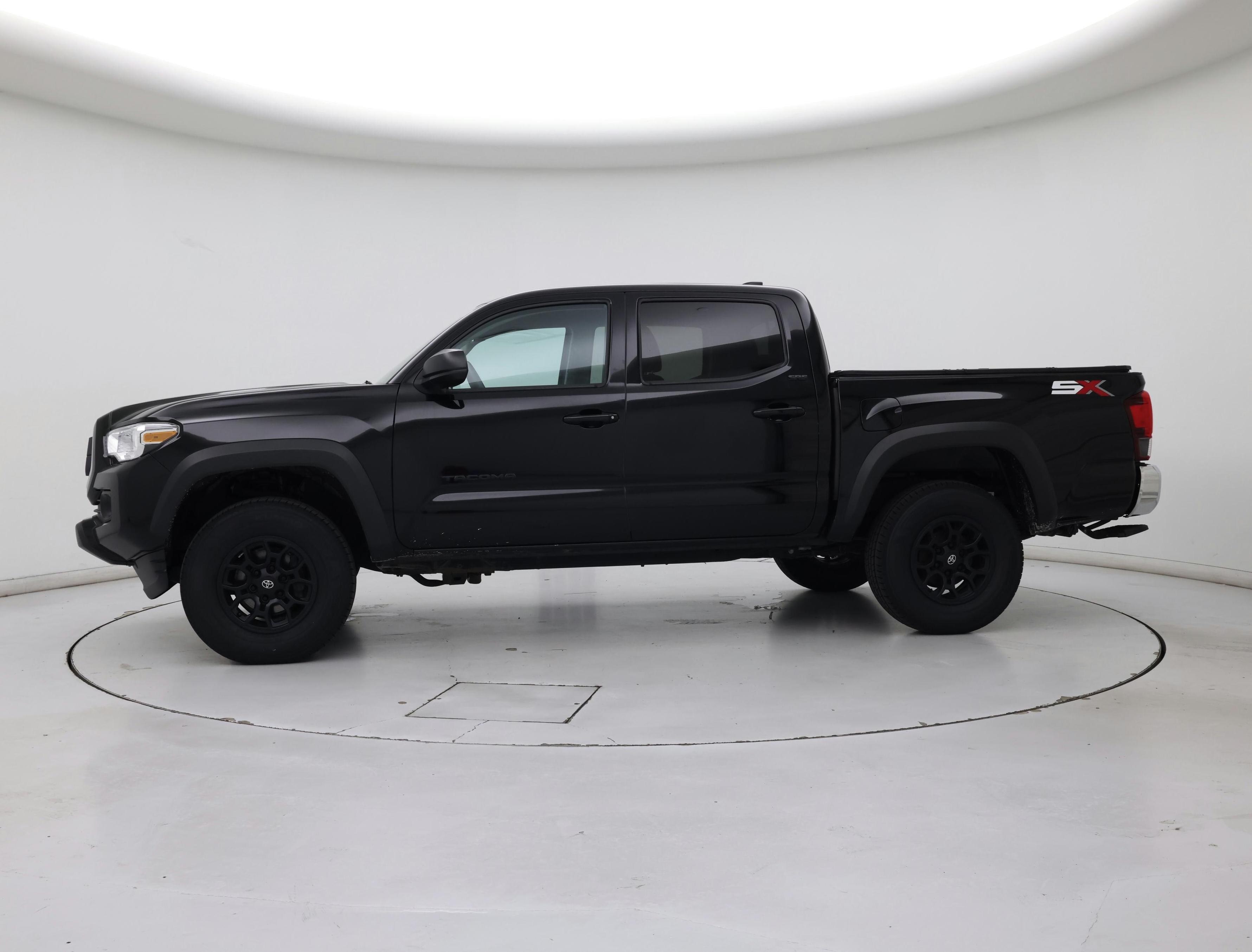 Thumbnail: 2023 Toyota Tacoma - 3