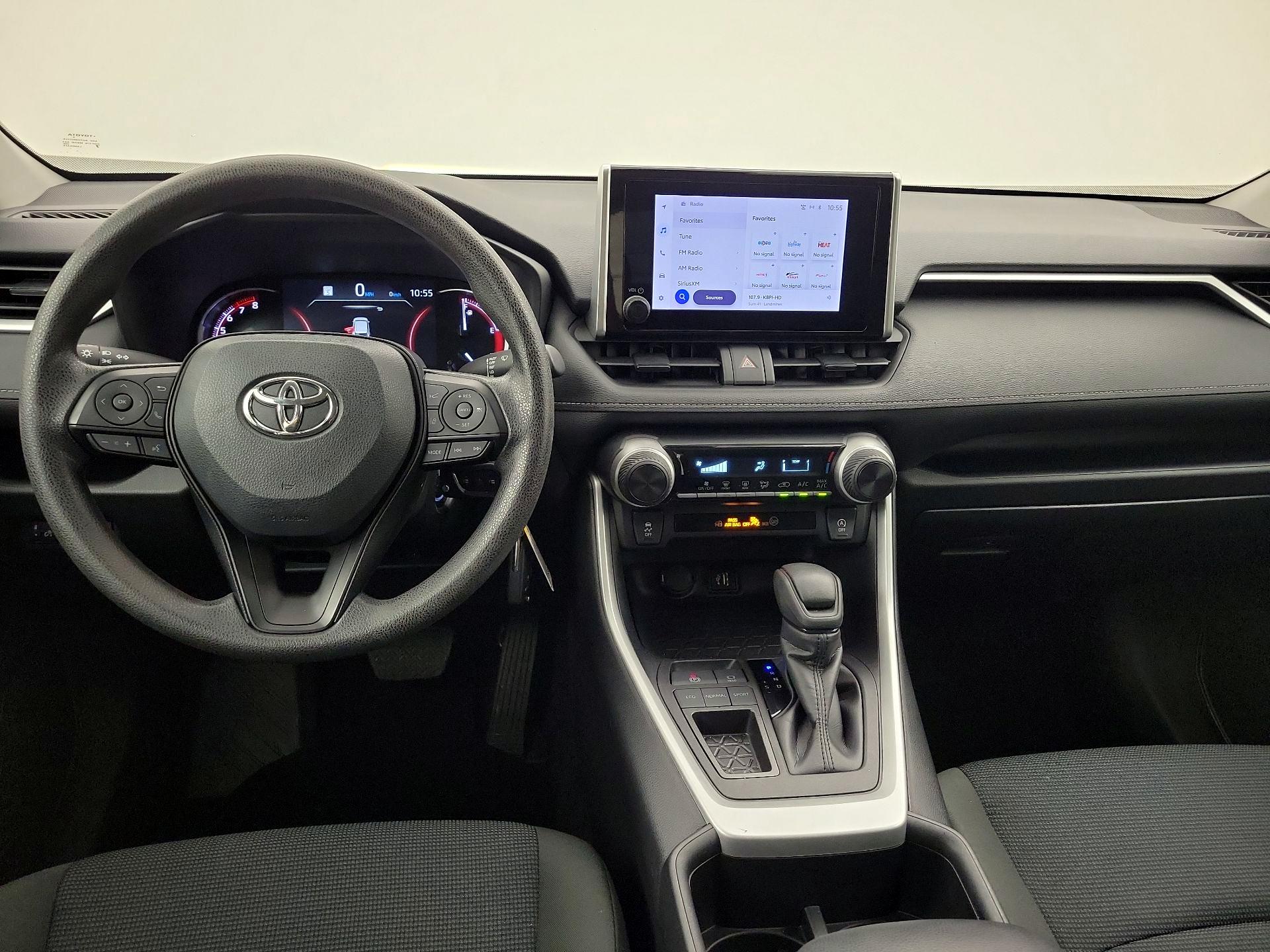 Thumbnail: 2024 Toyota RAV4 - 9