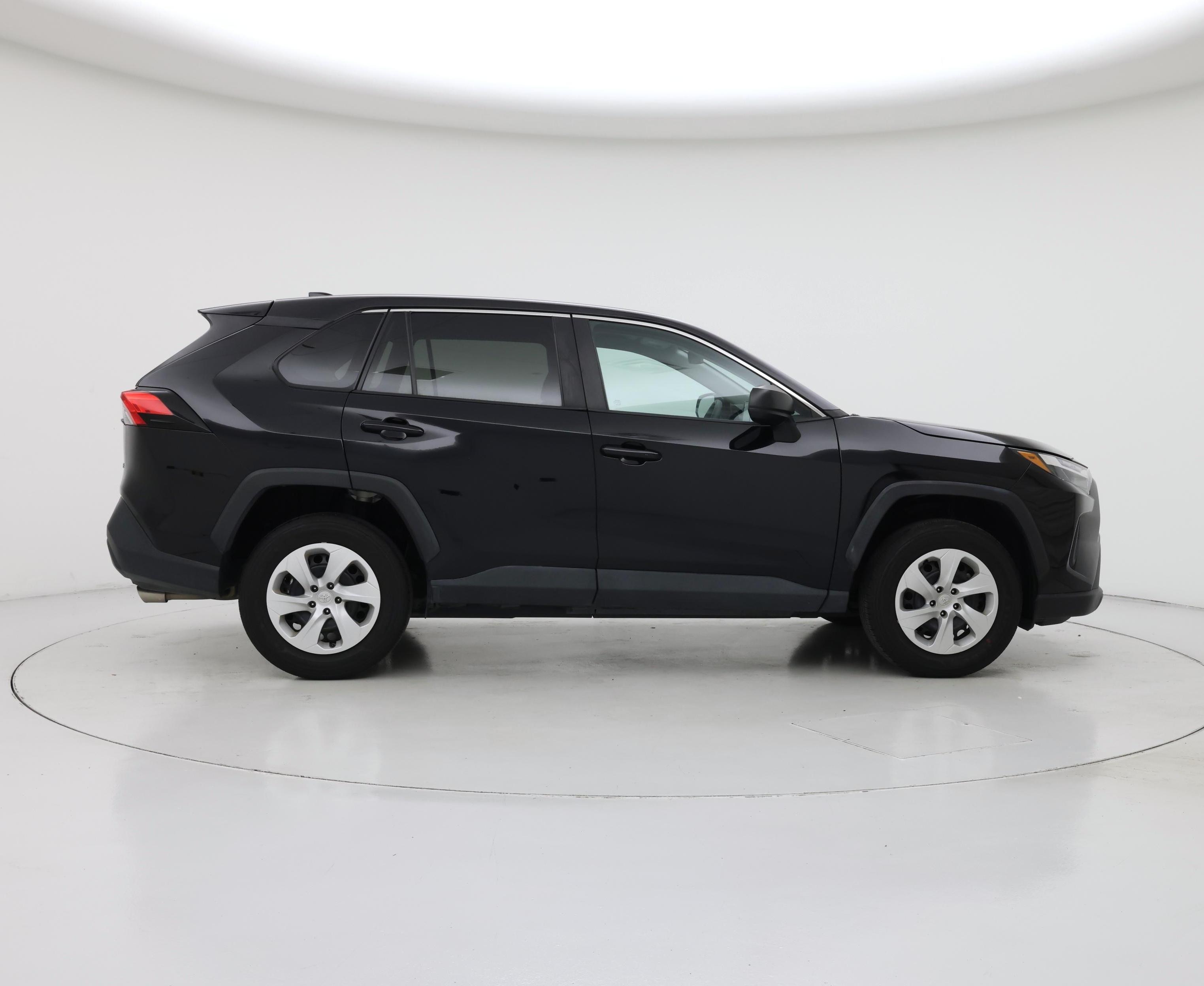 Thumbnail: 2024 Toyota RAV4 - 7