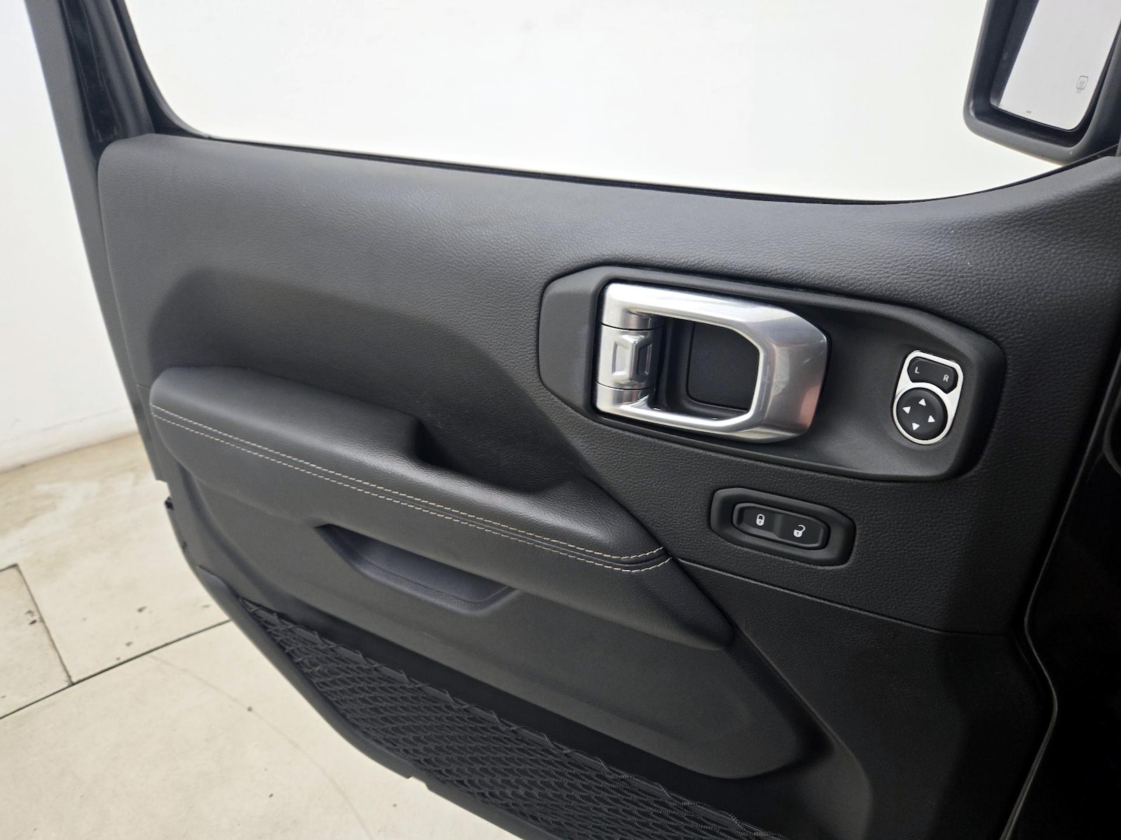 2022 Jeep Wrangler Unlimited Rubicon - Photo 13