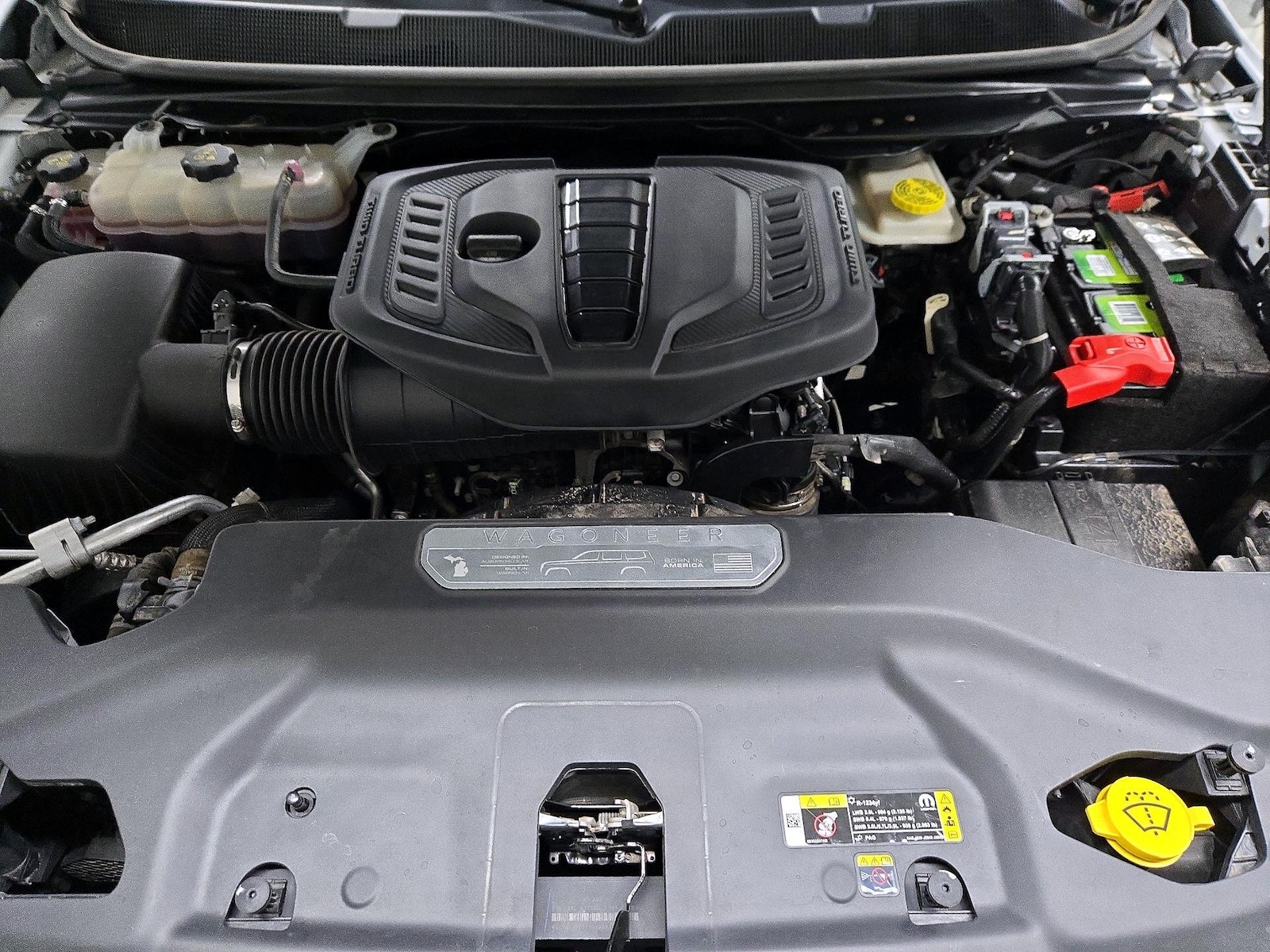 2024 Jeep Wagoneer L Series I - Photo 16