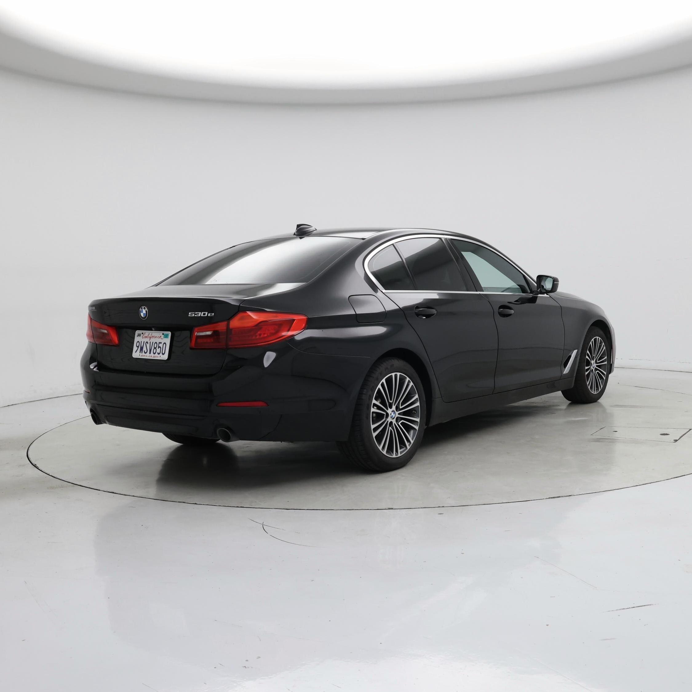 Thumbnail: 2020 BMW 5 Series - 8