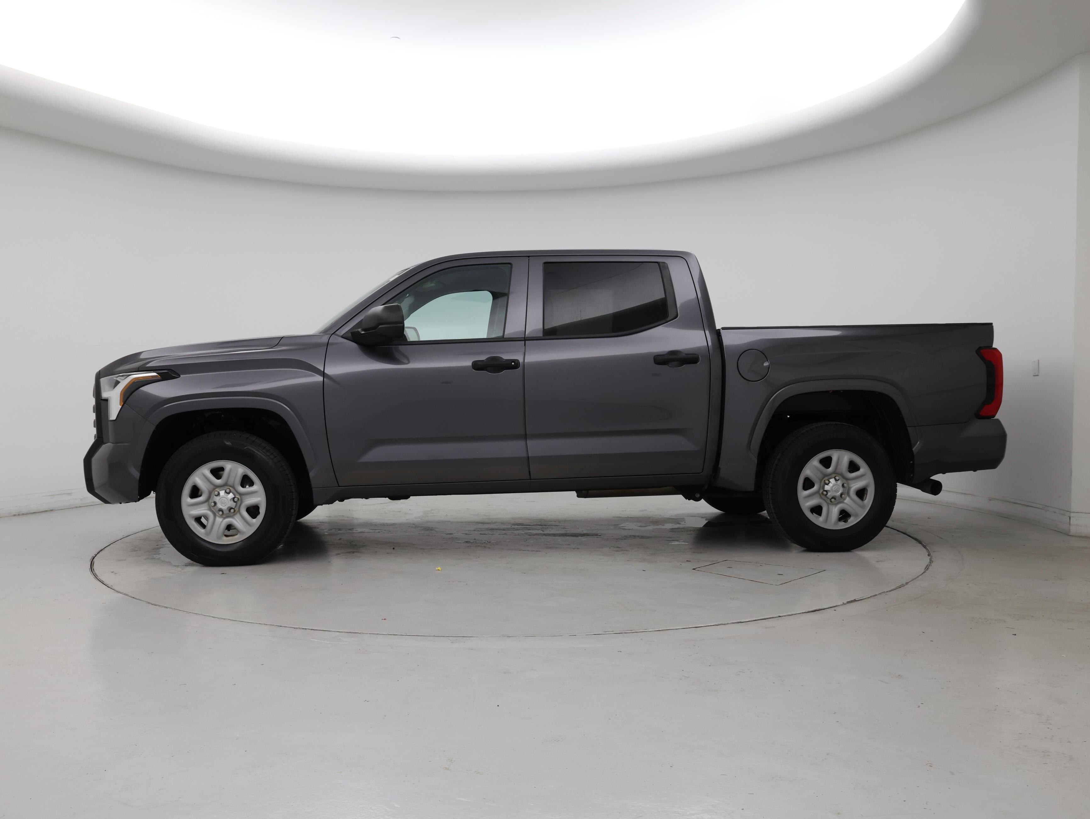 Thumbnail: 2023 Toyota Tundra - 3