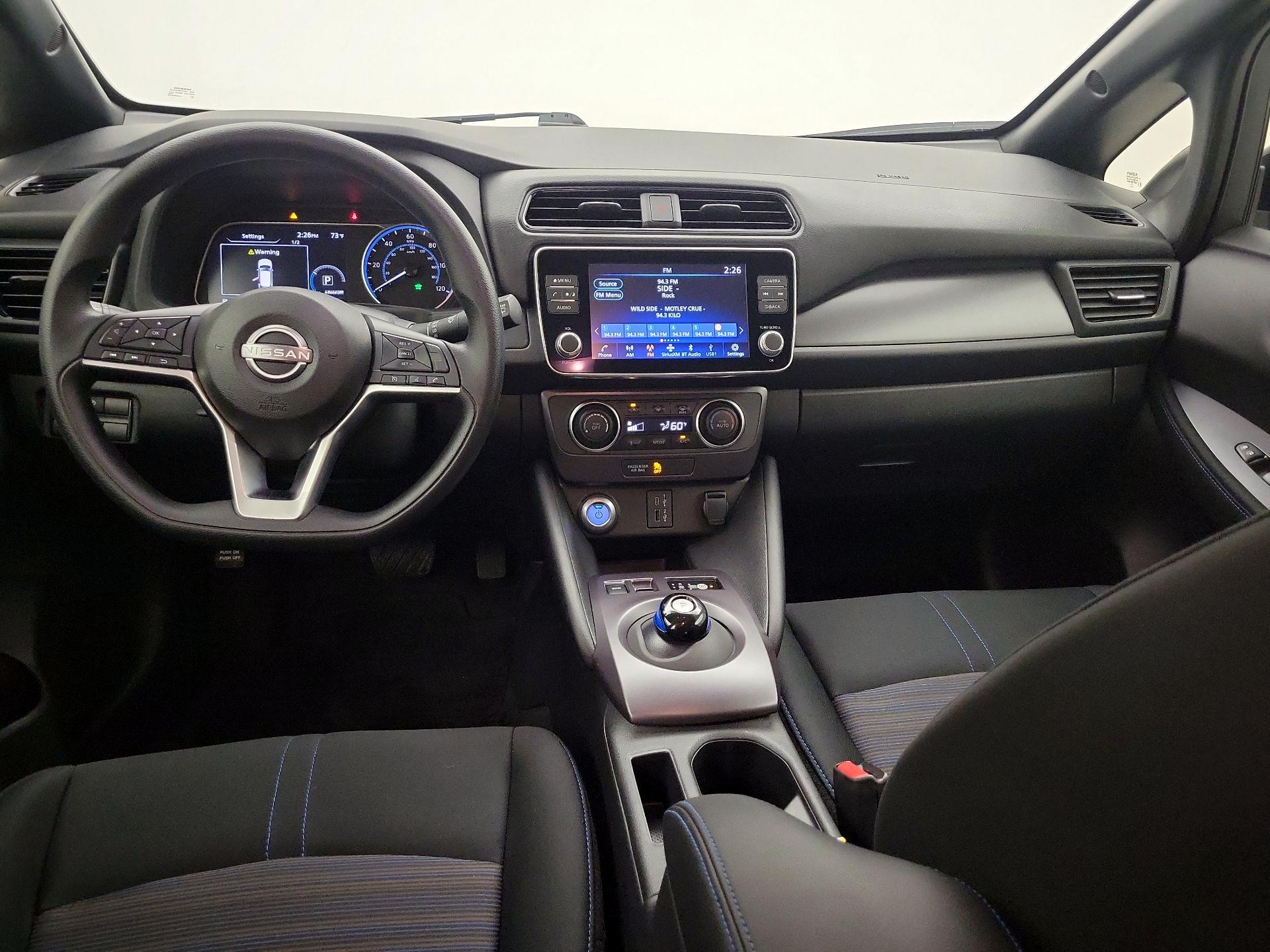 Thumbnail: 2025 Nissan Leaf - 9