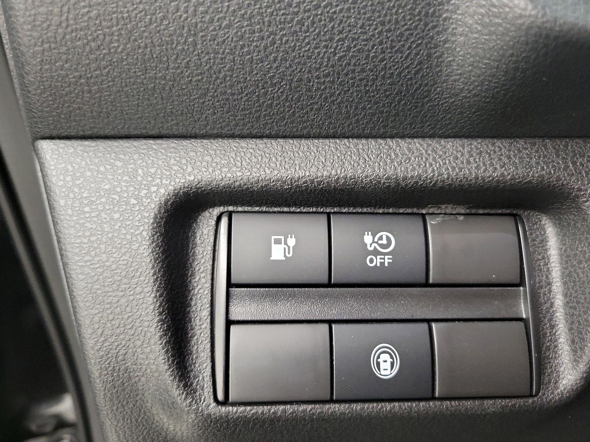 Thumbnail: 2025 Nissan Leaf - 13