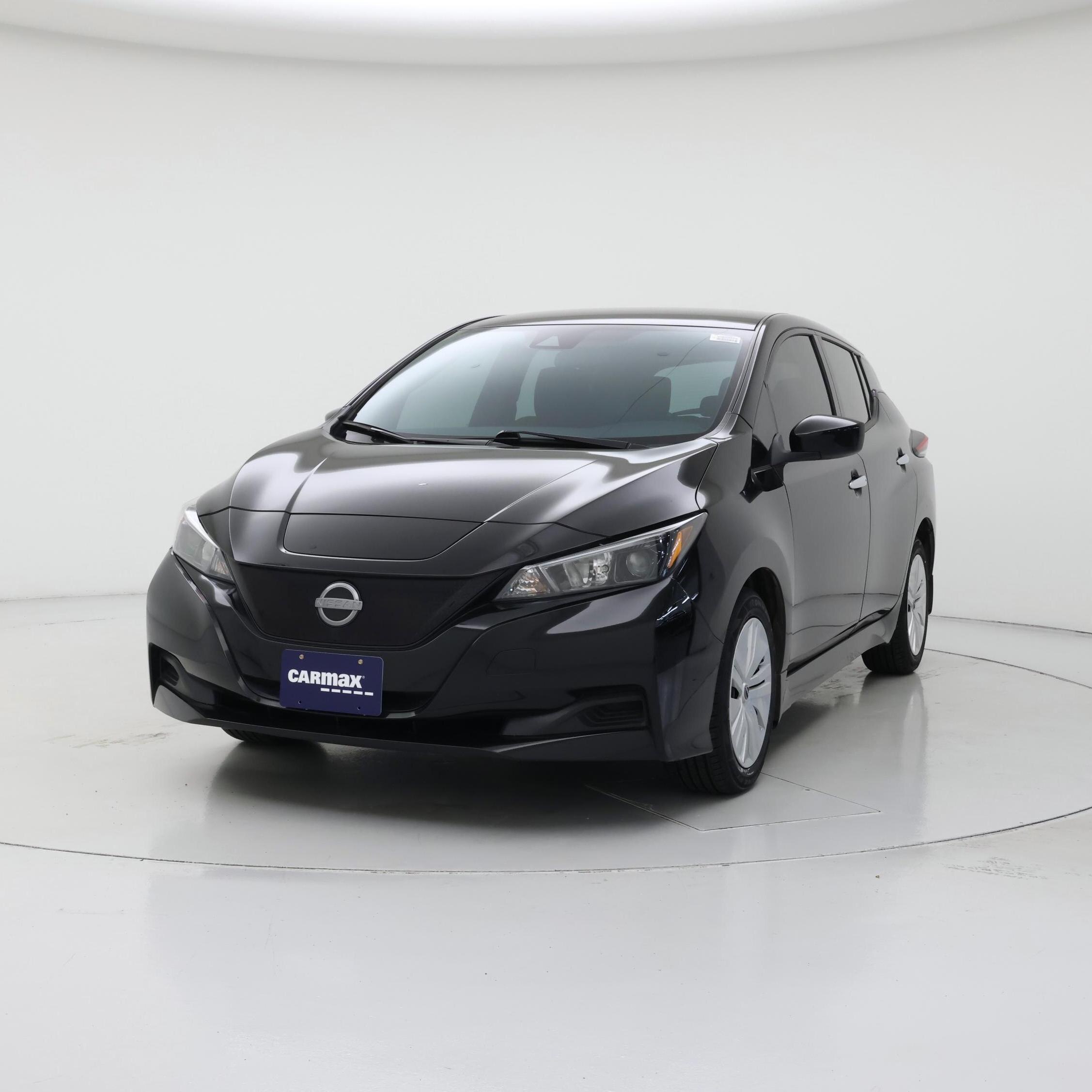 Thumbnail: 2025 Nissan Leaf - 4