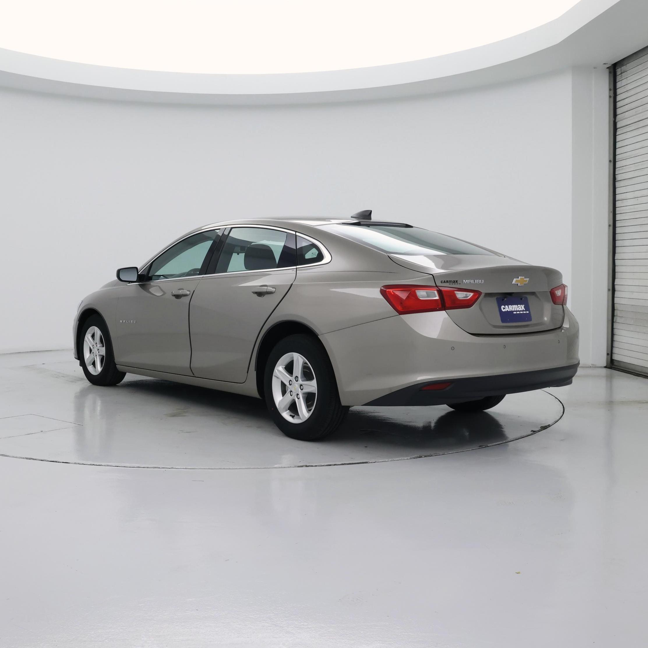 Thumbnail: 2024 Chevrolet Malibu - 2